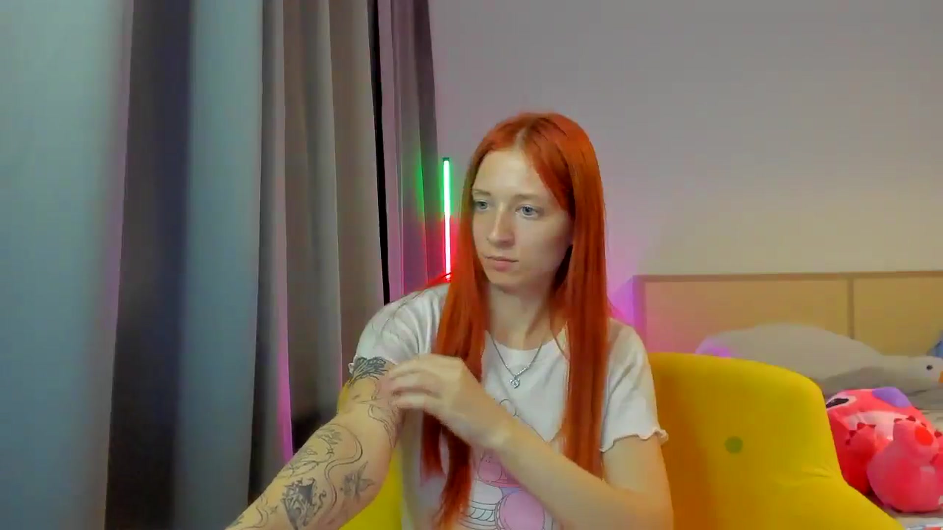 Gallery image thumbnail from Red_Succubus's myfreecams stream on, 08/28/2025, 20:03 image 13 of 20