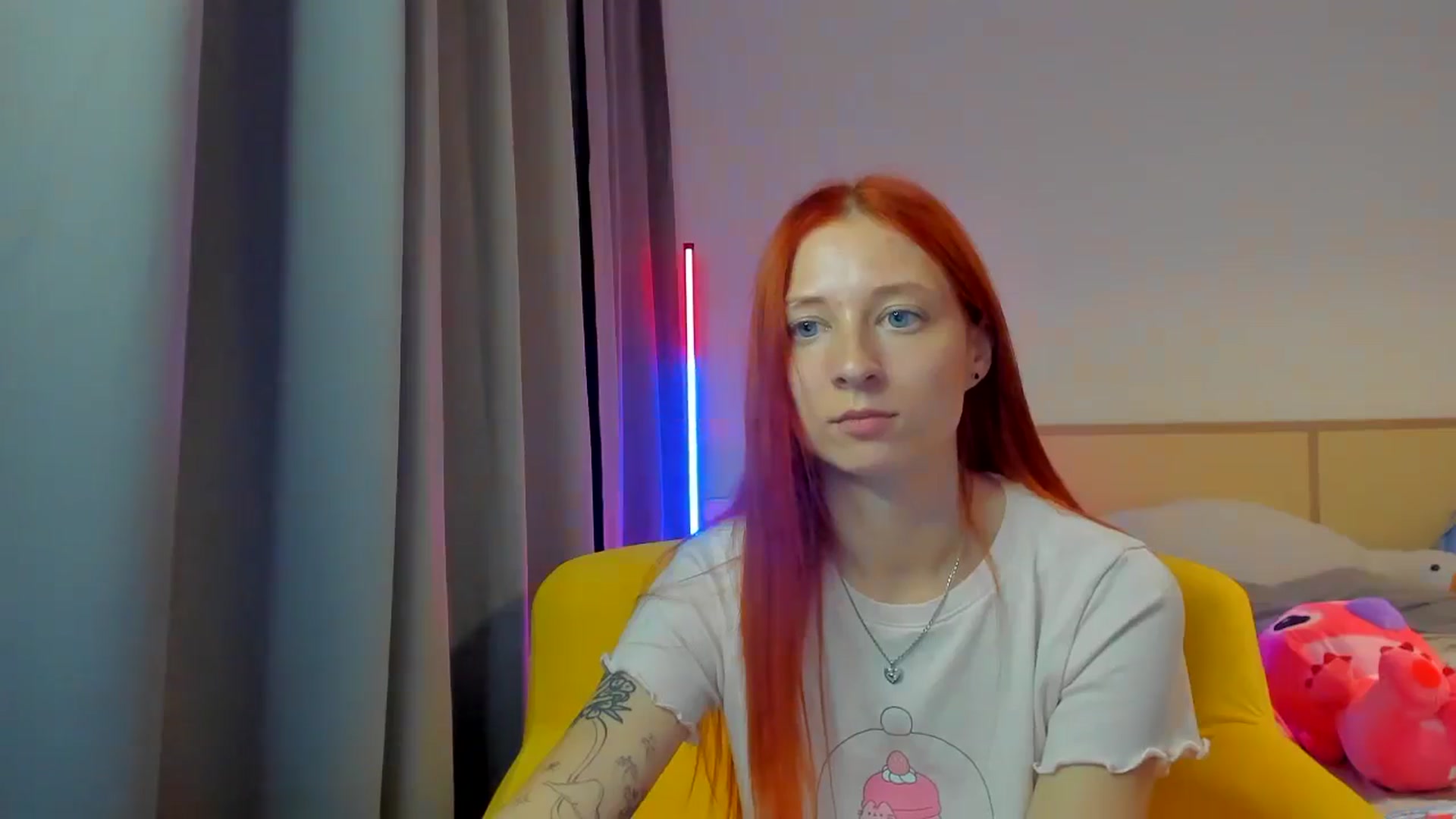 Gallery image thumbnail from Red_Succubus's myfreecams stream on, 08/28/2025, 20:03 image 15 of 20