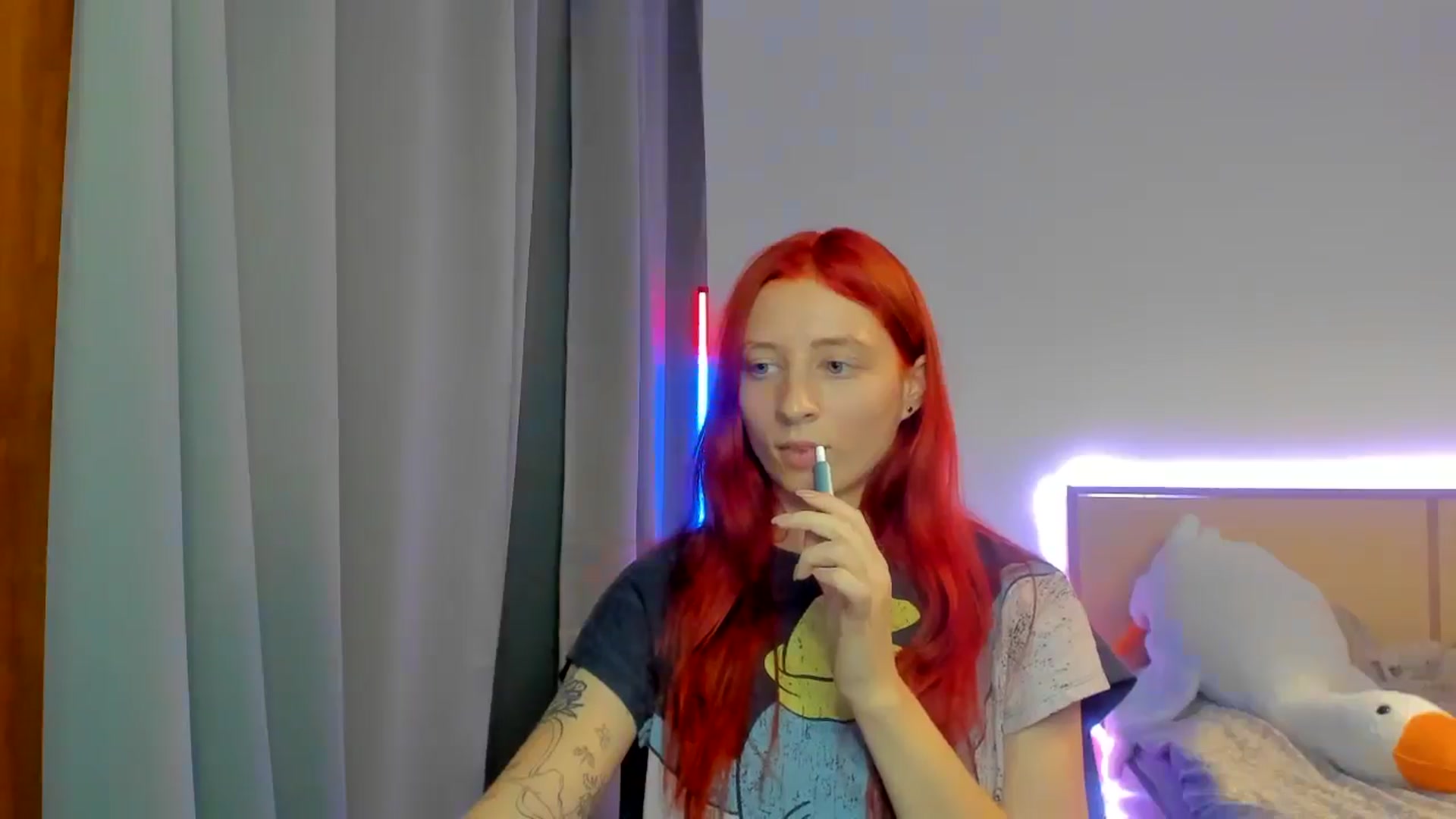 Gallery image thumbnail from Red_Succubus's myfreecams stream on, 09/19/2025, 20:14 image 9 of 20