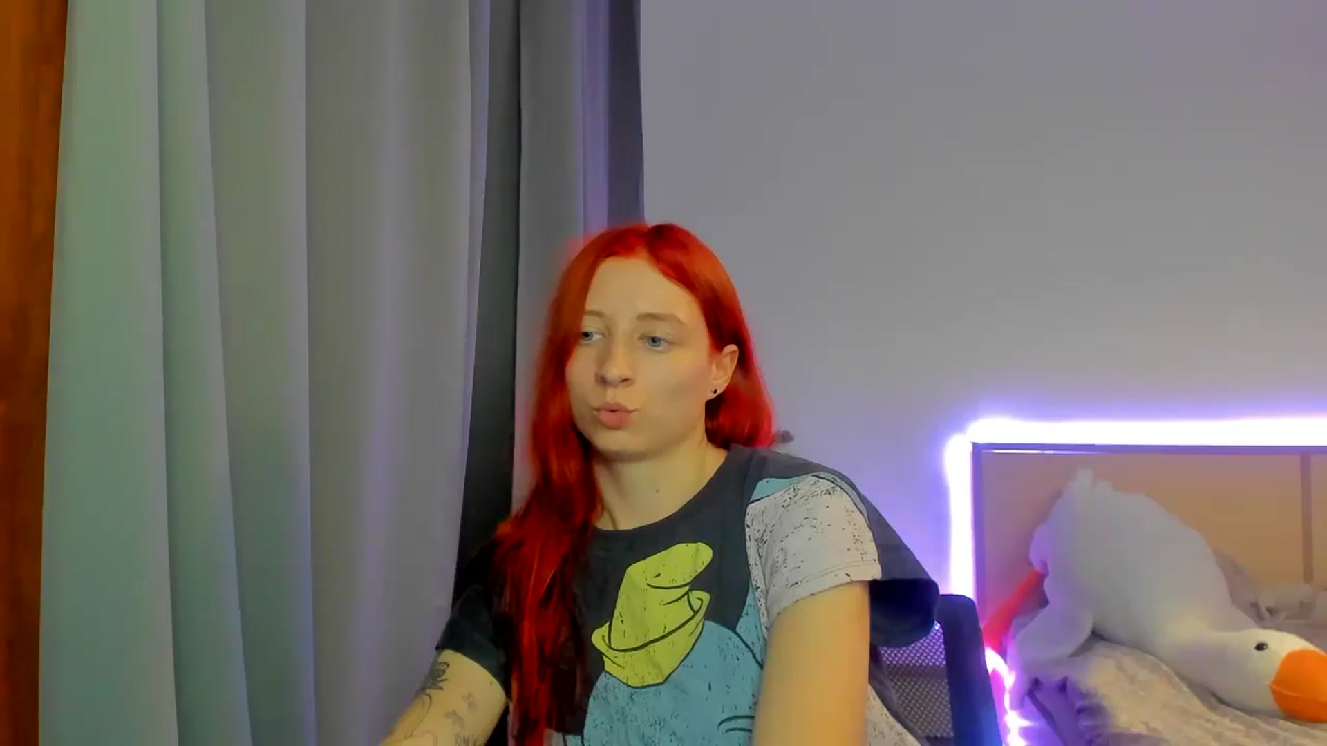 Gallery image thumbnail from Red_Succubus's myfreecams stream on, 09/19/2025, 20:14 image 11 of 20