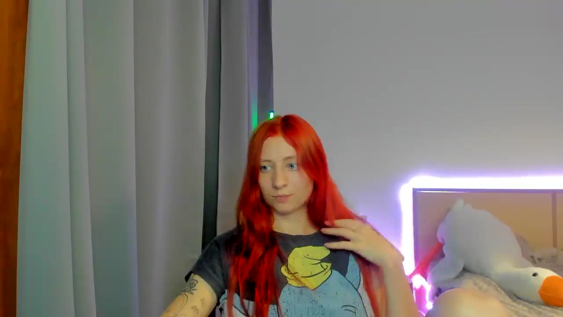 Gallery image thumbnail from Red_Succubus's myfreecams stream on, 09/19/2025, 20:14 image 3 of 20