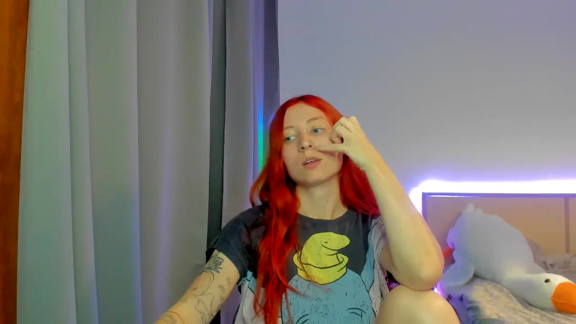 Gallery image thumbnail from Red_Succubus's myfreecams stream on, 09/19/2025, 20:14 image 4 of 20
