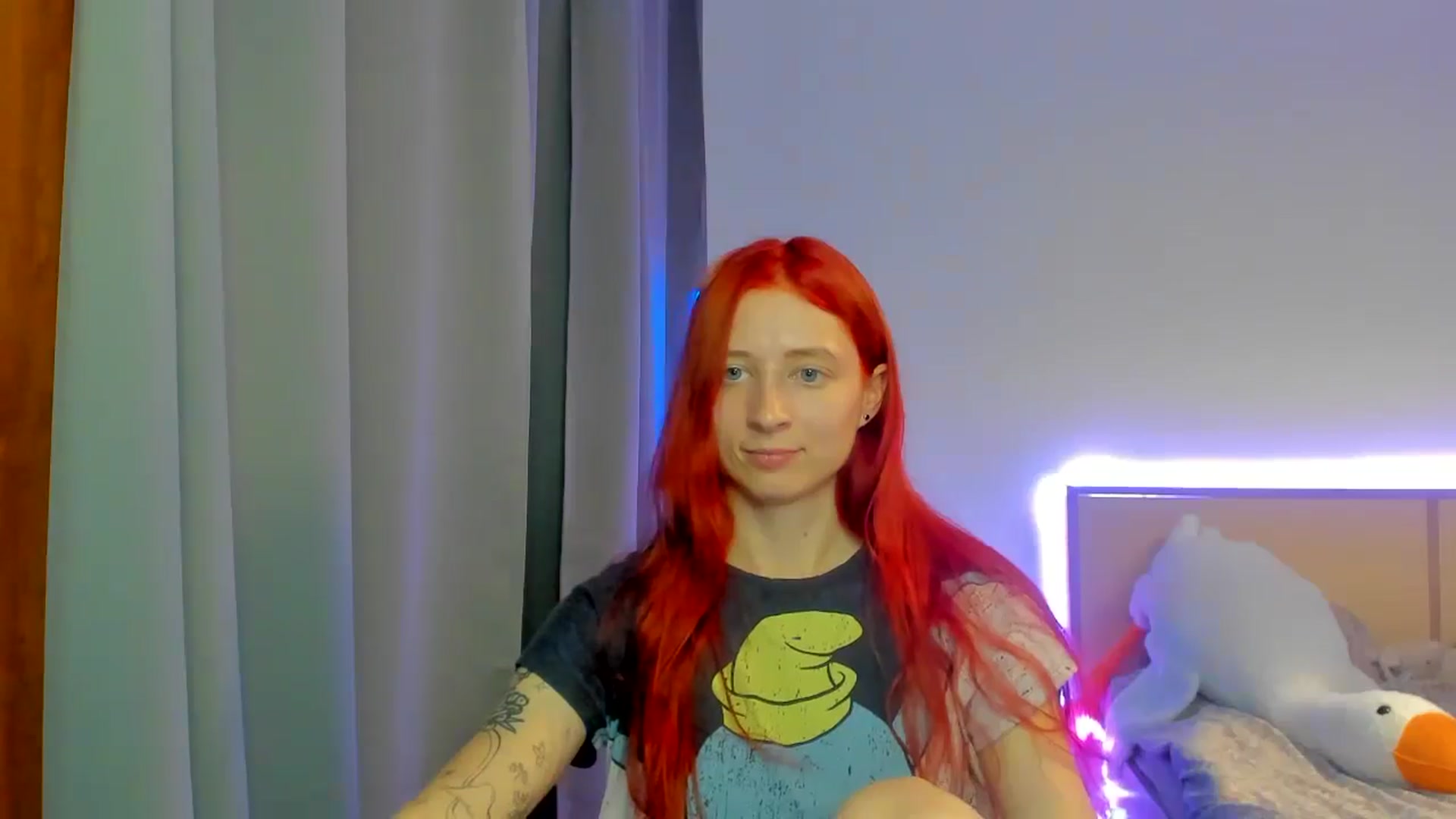 Gallery image thumbnail from Red_Succubus's myfreecams stream on, 09/19/2025, 20:14 image 7 of 20