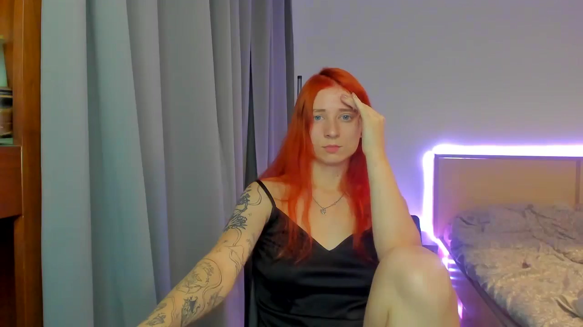 Gallery image thumbnail from Red_Succubus's myfreecams stream on, 09/28/2025, 20:27 image 9 of 20