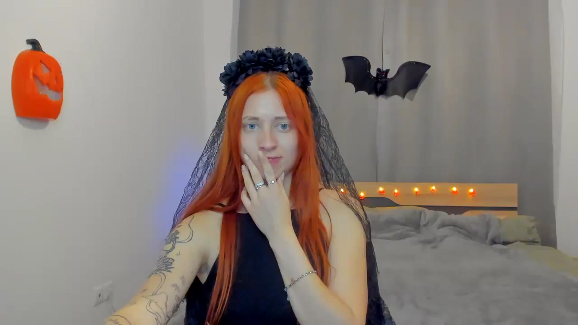 Gallery image thumbnail from Red_Succubus's myfreecams stream on, 10/31/2025, 22:02 image 10 of 20