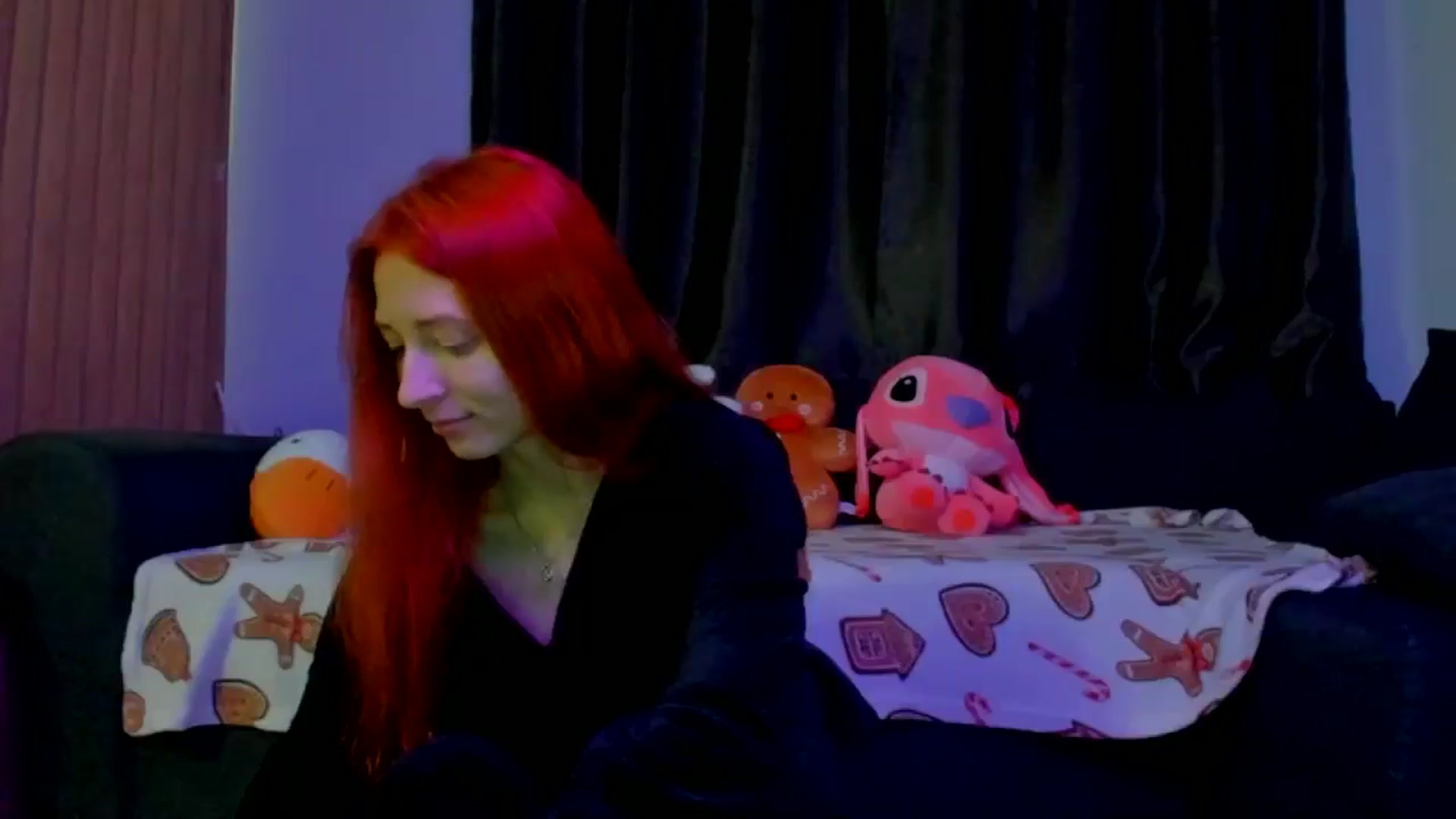 Gallery image thumbnail from Red_Succubus's myfreecams stream on, 12/04/2025, 21:30 image 17 of 20