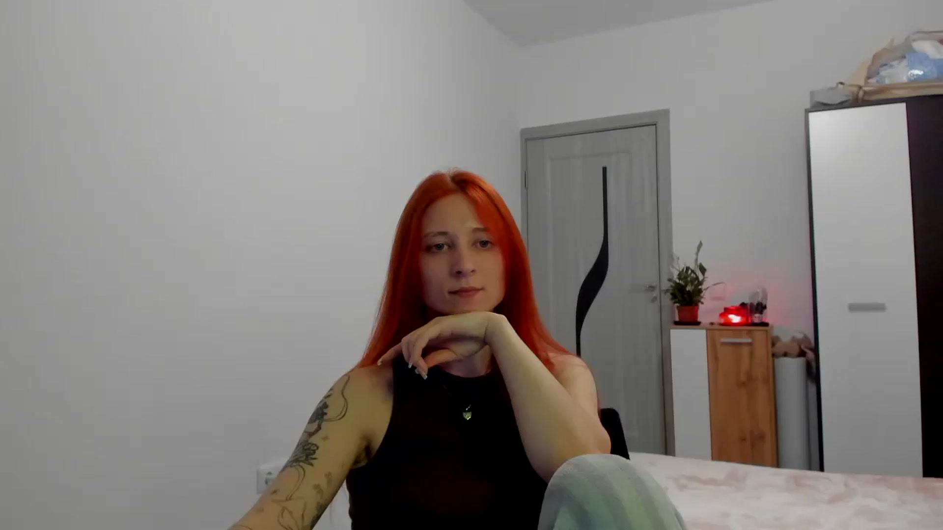 Gallery image thumbnail from Red_Succubus's myfreecams stream on, 04/03/2026, 20:31 image 2 of 20