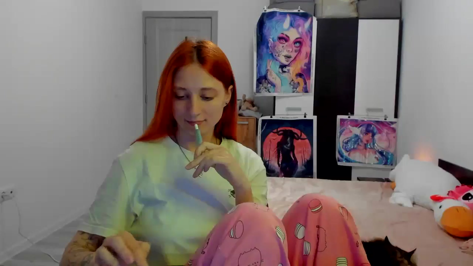 Gallery image thumbnail from Red_Succubus's myfreecams stream on, 04/18/2026, 21:23 image 6 of 20