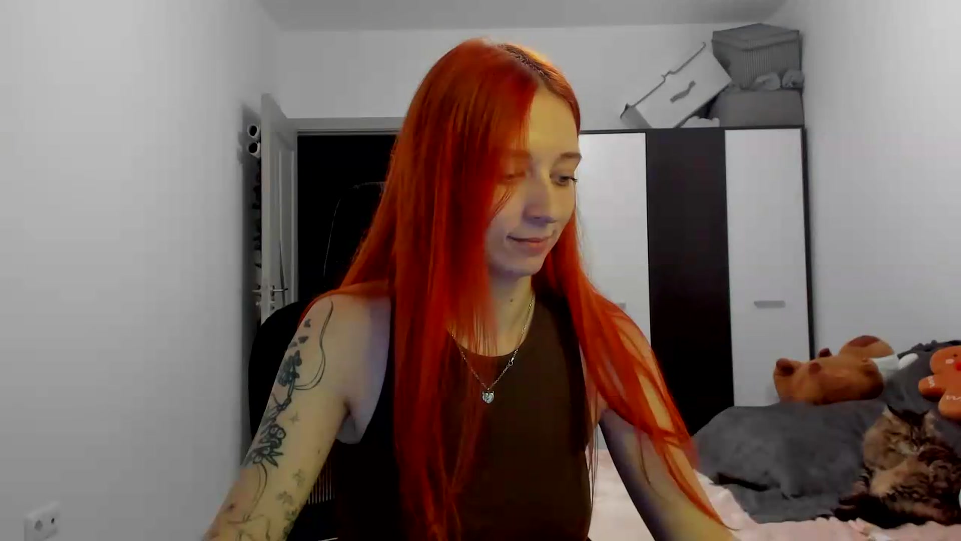 Gallery image thumbnail from Red_Succubus's myfreecams stream on, 05/22/2026, 20:23 image 16 of 20
