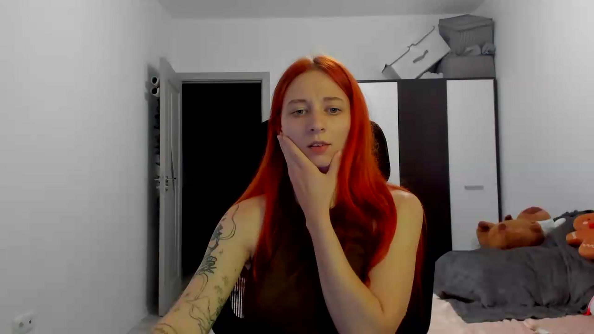 Gallery image thumbnail from Red_Succubus's myfreecams stream on, 05/22/2026, 20:23 image 9 of 20