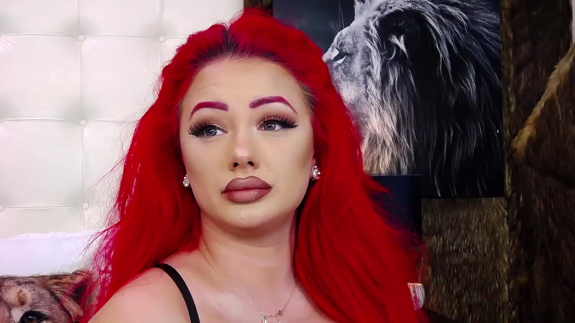 Gallery image thumbnail from Red_chloe's myfreecams stream on, 12/07/2022, 12:46 image 6 of 20