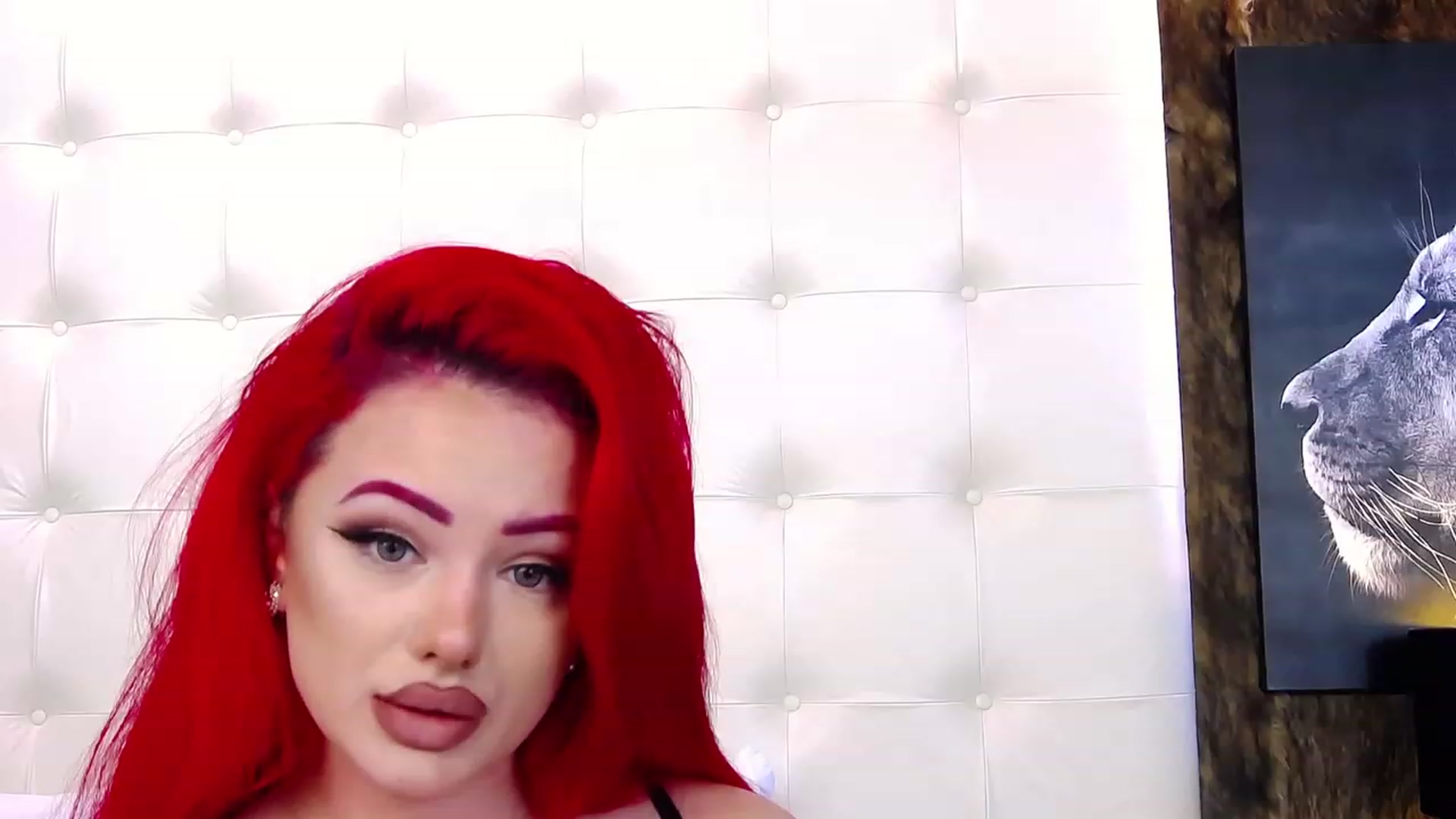 Gallery image thumbnail from Red_chloe's myfreecams stream on, 12/20/2022, 12:07 image 4 of 20