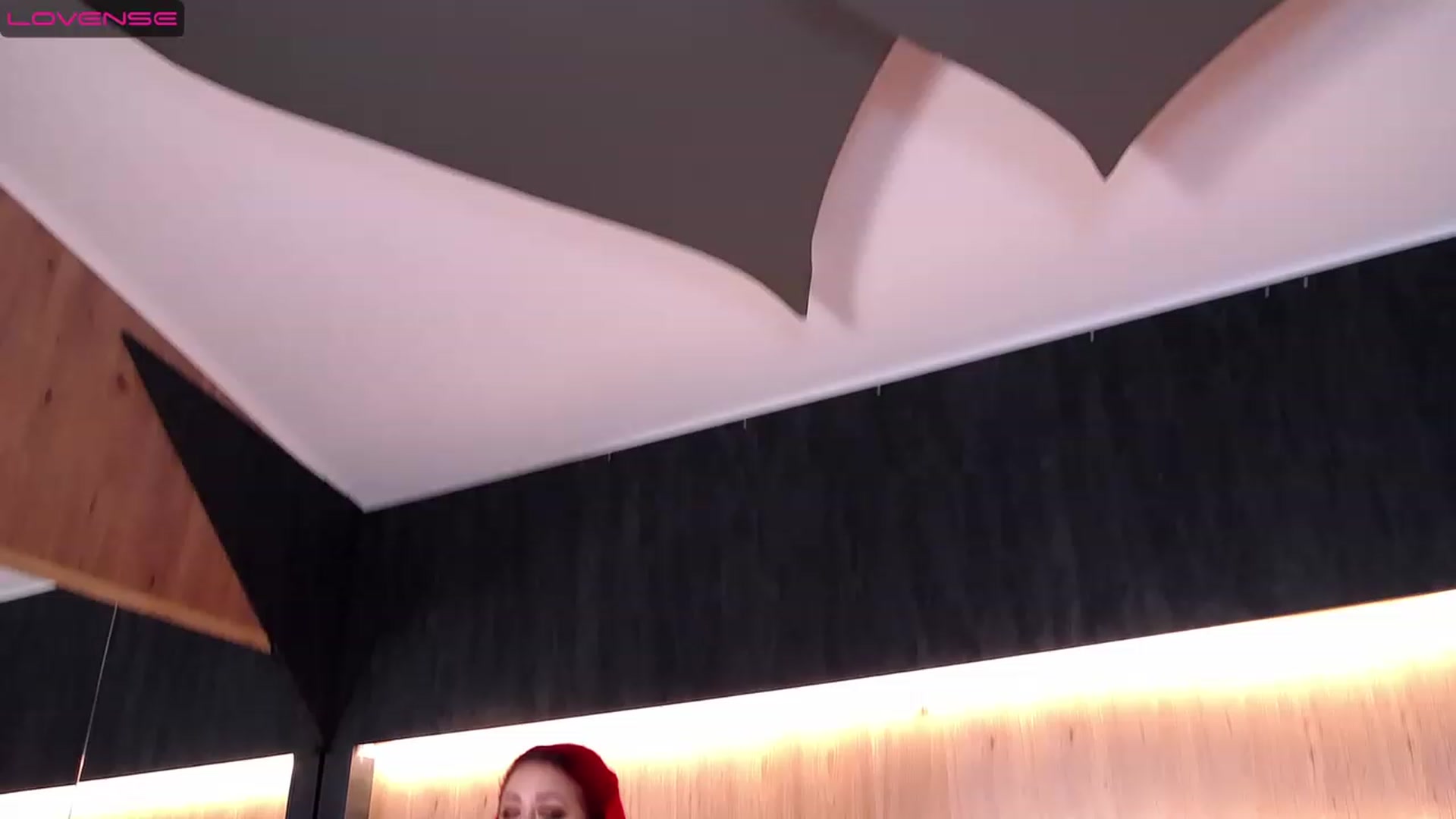 Gallery image thumbnail from Red_chloe's myfreecams stream on, 01/07/2023, 13:25 image 12 of 20