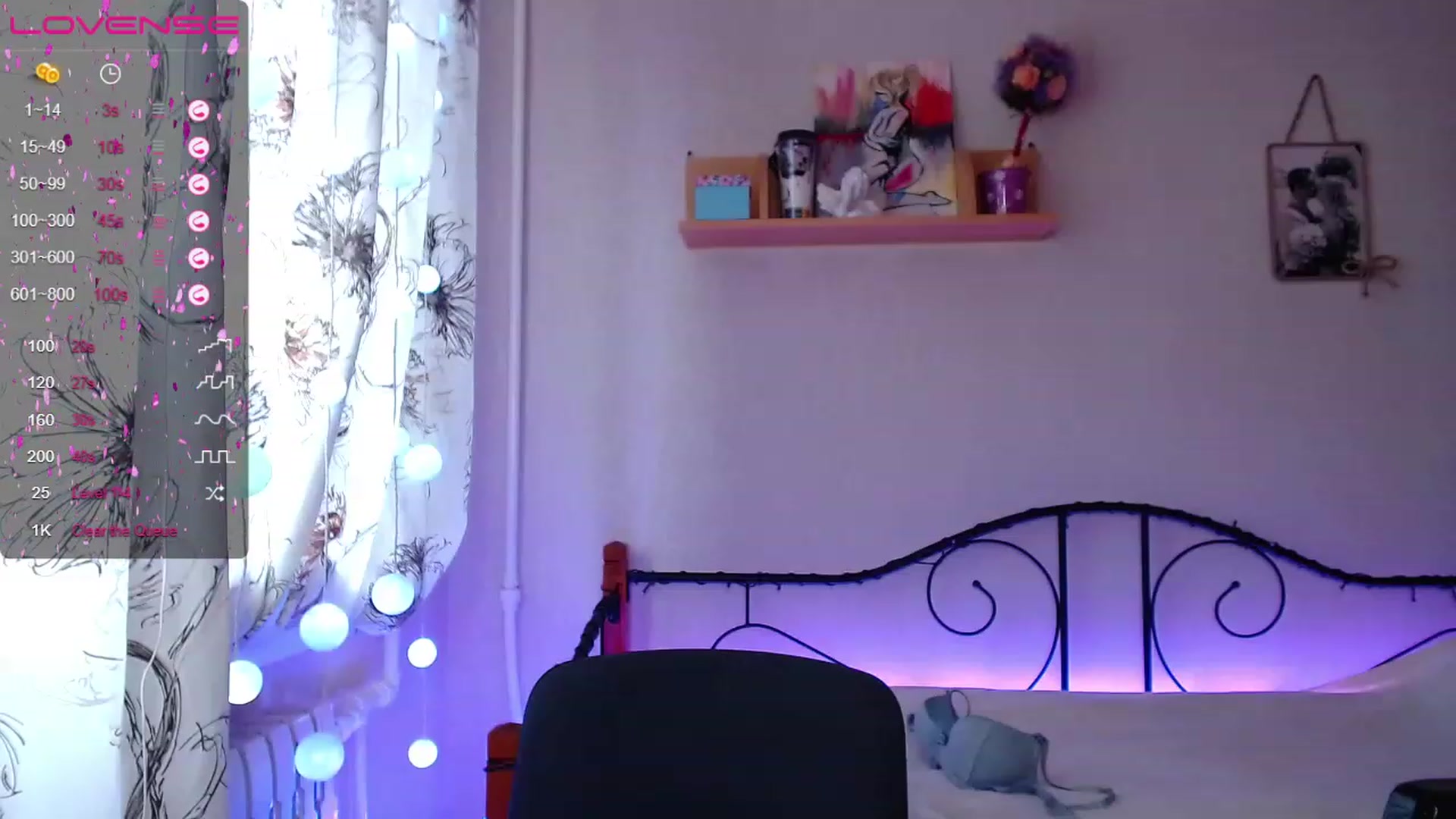 Gallery image thumbnail from Red_joan's myfreecams stream on, 11/24/2022, 10:54 image 20 of 20