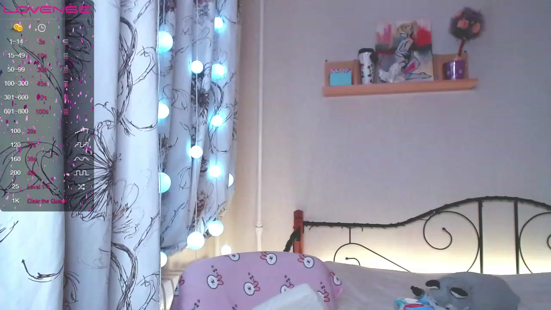 Gallery image thumbnail from Red_joan's myfreecams stream on, 12/03/2022, 16:49 image 2 of 20