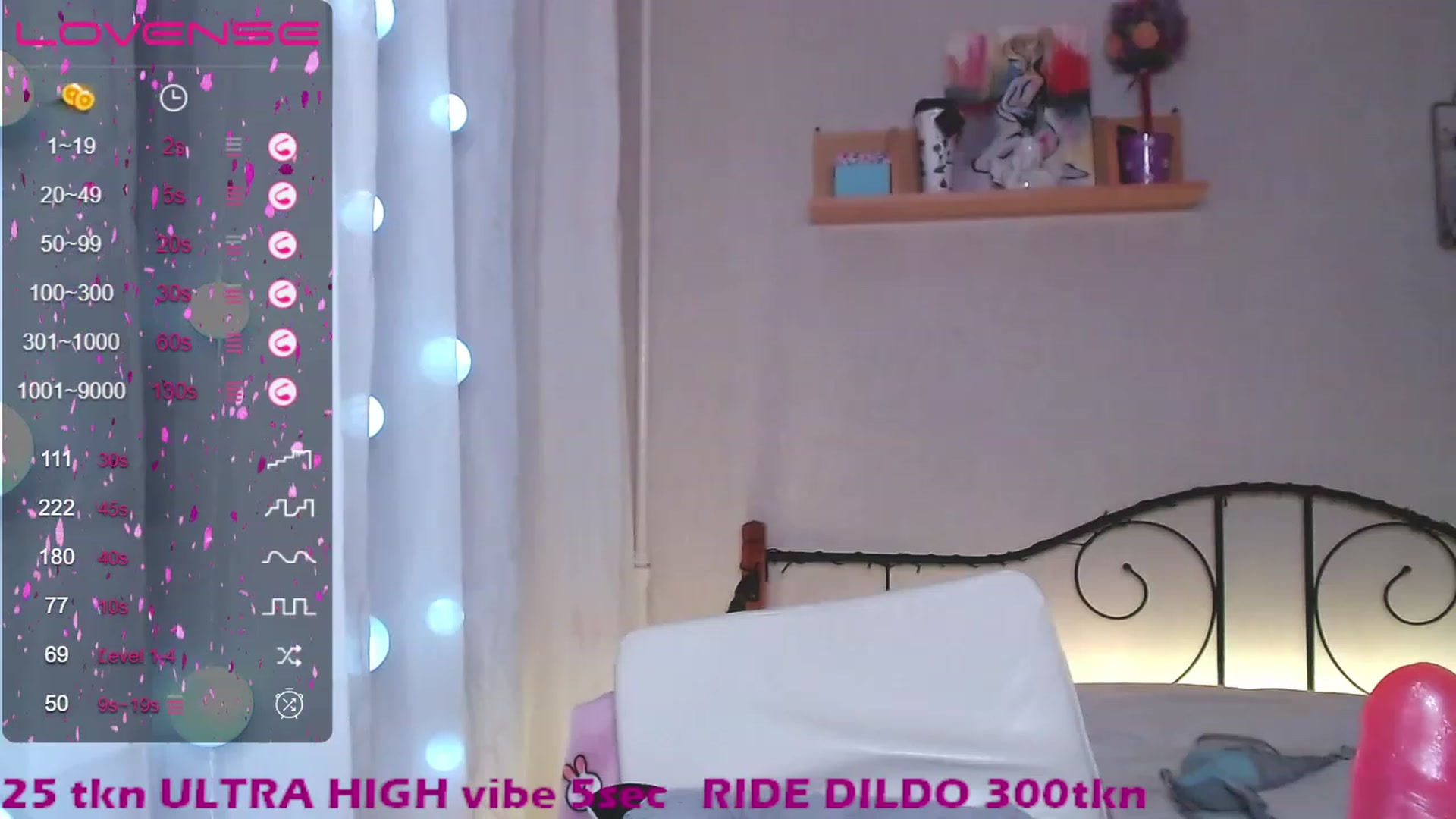Gallery image thumbnail from Red_joan's myfreecams stream on, 12/06/2022, 14:37 image 2 of 20