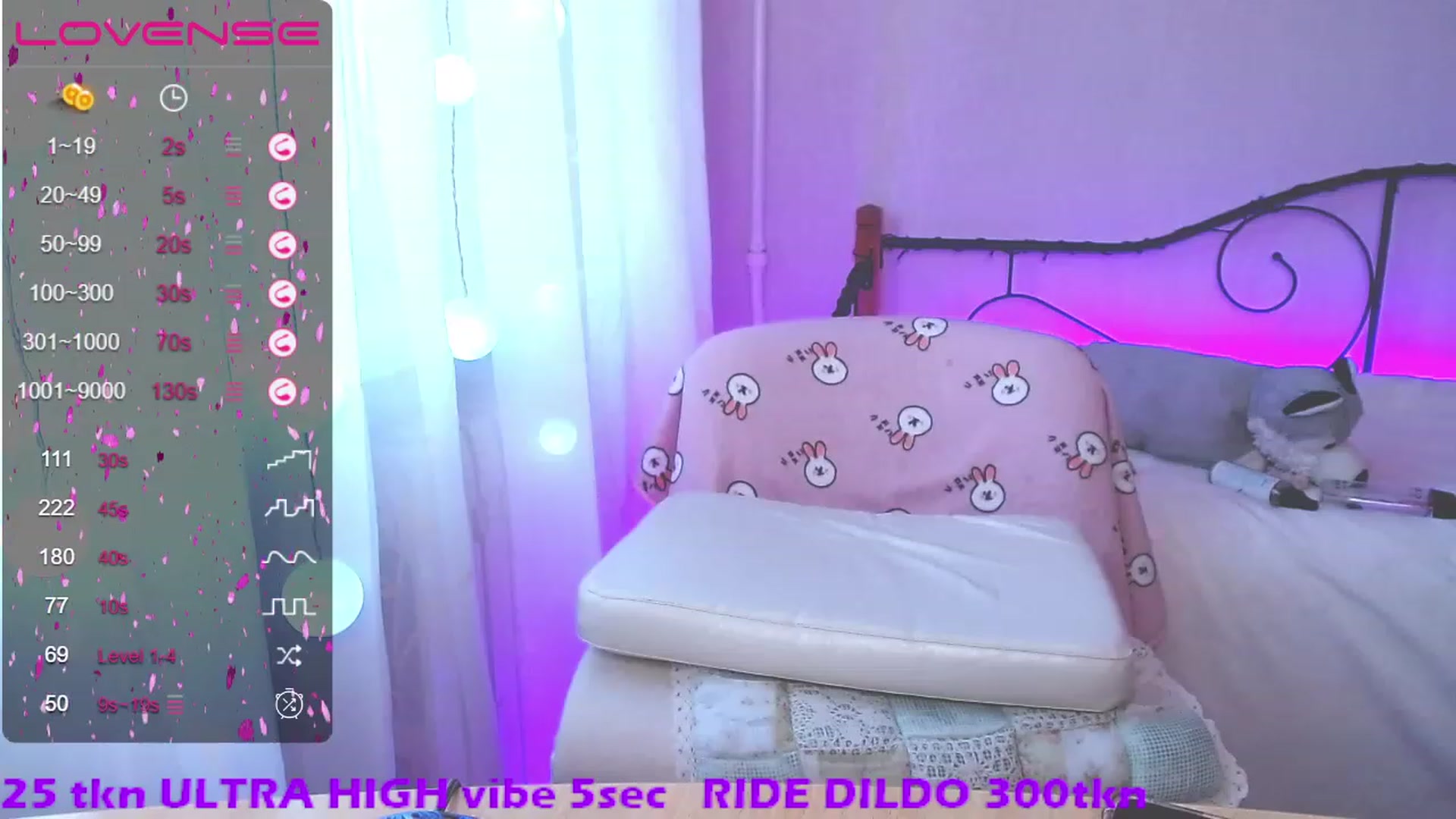 Gallery image thumbnail from Red_joan's myfreecams stream on, 12/09/2022, 13:29 image 2 of 20
