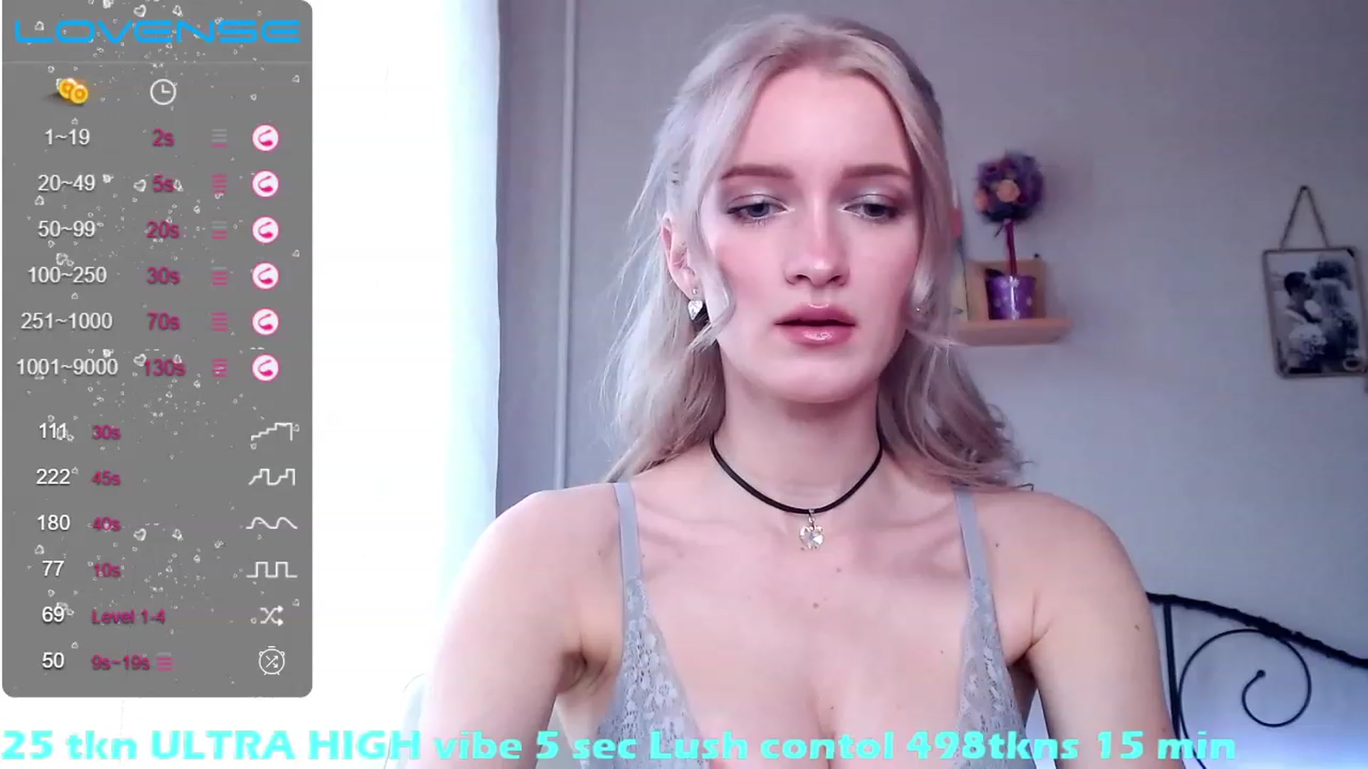Gallery image thumbnail from Red_joan's myfreecams stream on, 12/21/2022, 11:36 image 3 of 20