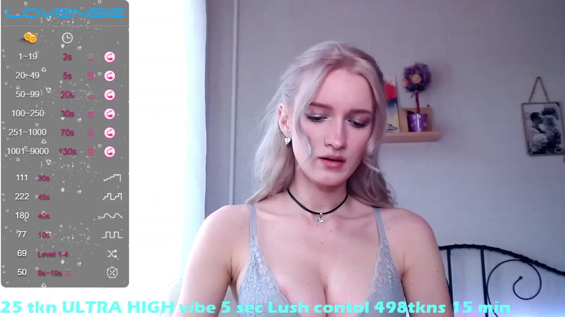 Gallery image thumbnail from Red_joan's myfreecams stream on, 12/21/2022, 11:36 image 1 of 20
