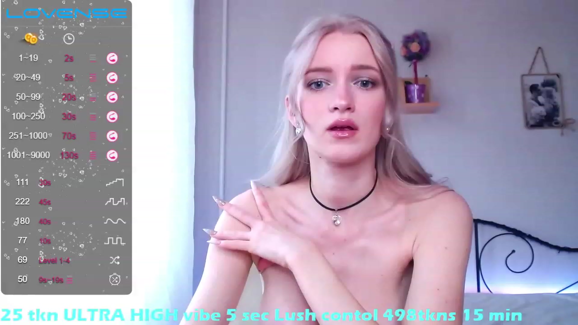 Gallery image thumbnail from Red_joan's myfreecams stream on, 12/21/2022, 12:15 image 8 of 20