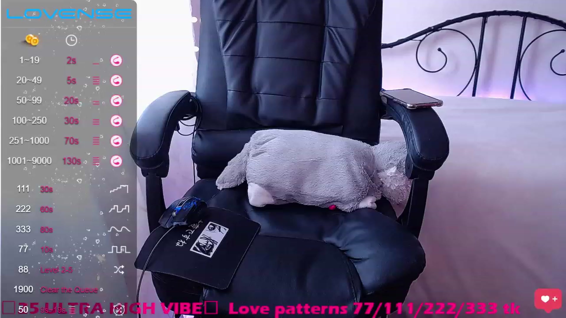 Gallery image thumbnail from Red_joan's myfreecams stream on, 03/02/2023, 14:20 image 7 of 20