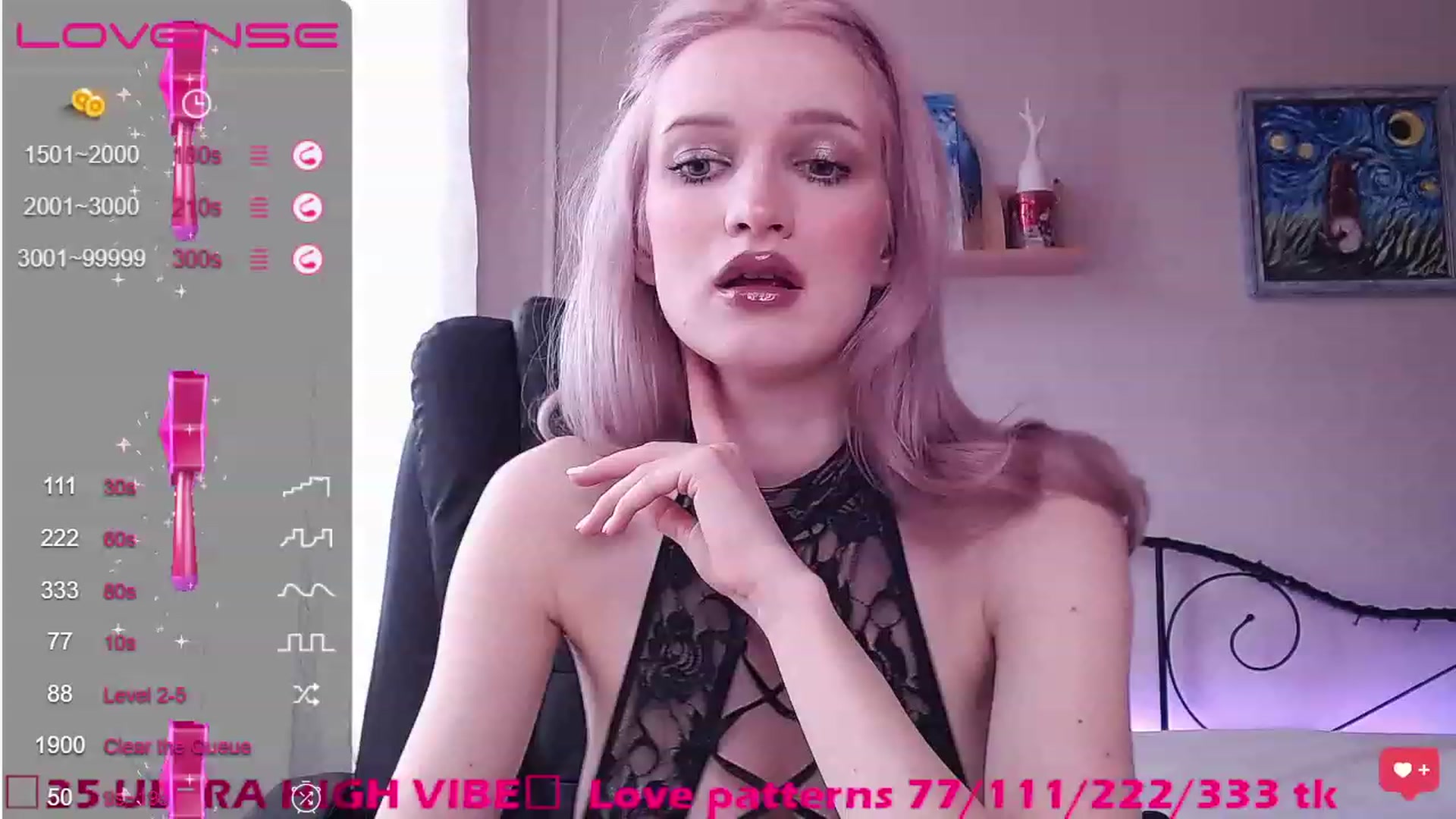 Gallery image thumbnail from Red_joan's myfreecams stream on, 03/07/2023, 13:12 image 7 of 20