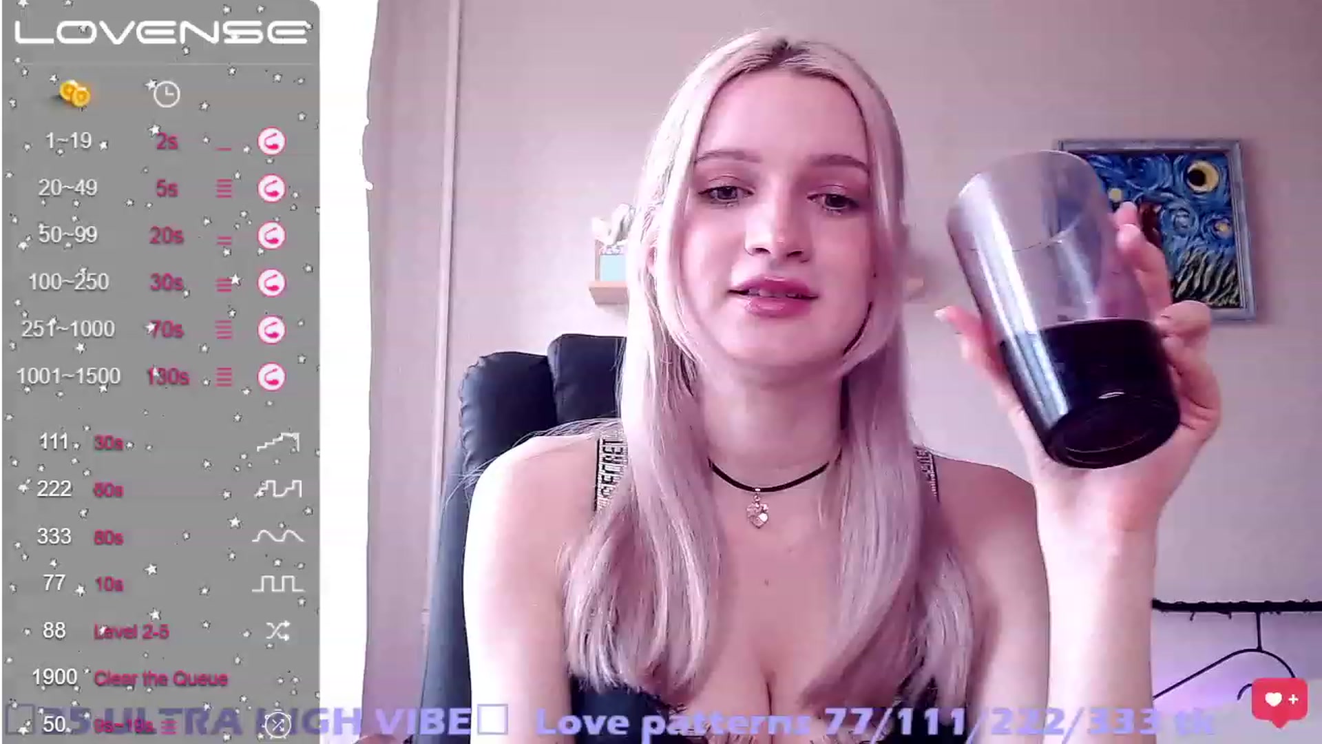 Gallery image thumbnail from Red_joan's myfreecams stream on, 04/05/2023, 13:20 image 6 of 20