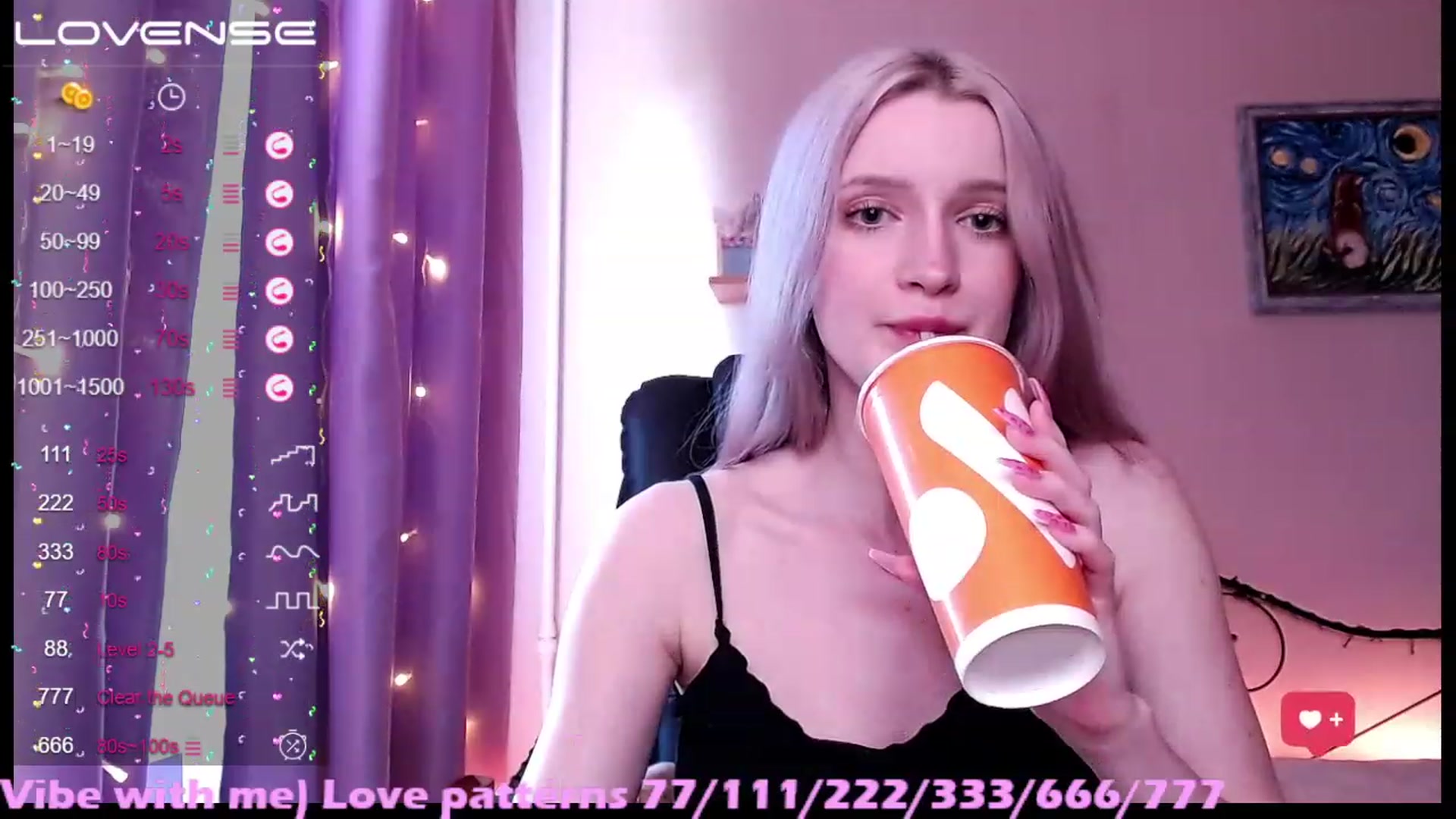 Gallery image thumbnail from Red_joan's myfreecams stream on, 05/03/2023, 15:07 image 9 of 20
