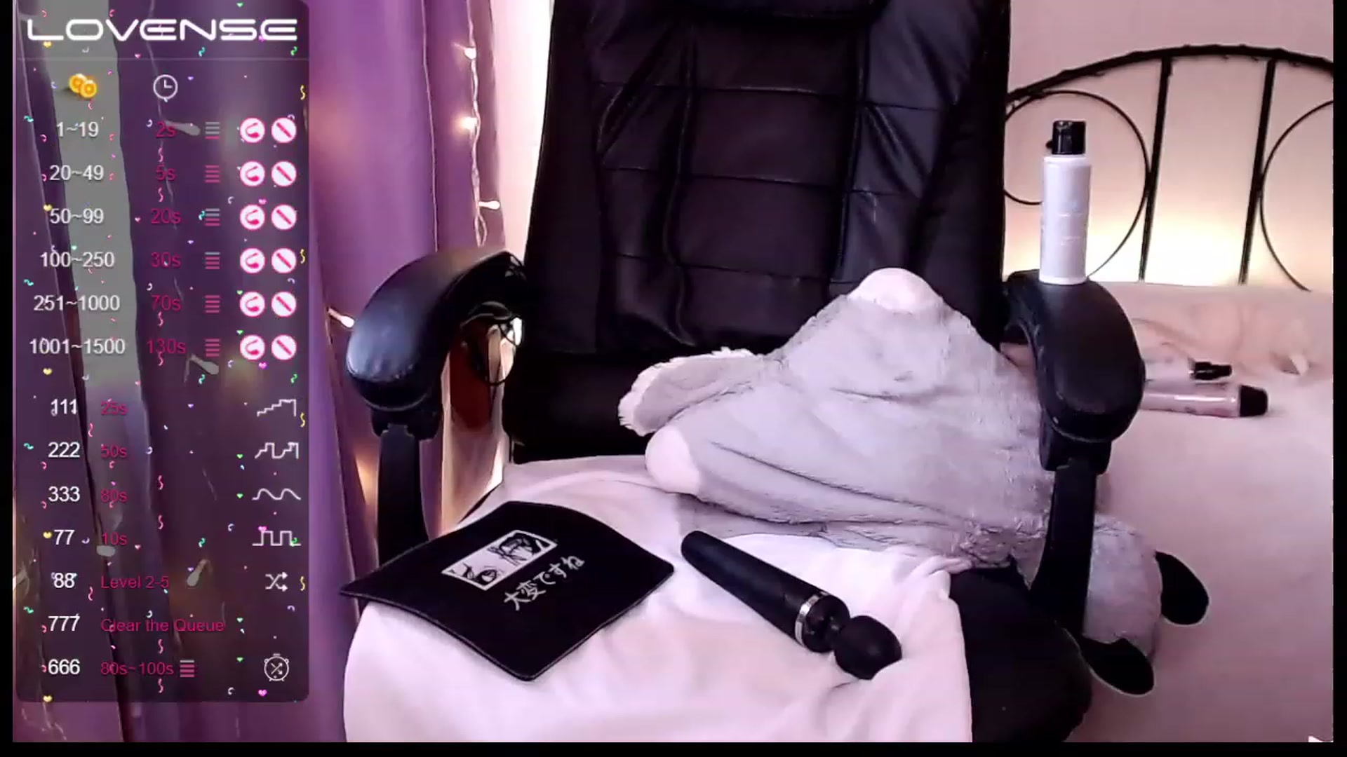 Gallery image thumbnail from Red_joan's myfreecams stream on, 05/19/2023, 15:50 image 17 of 20