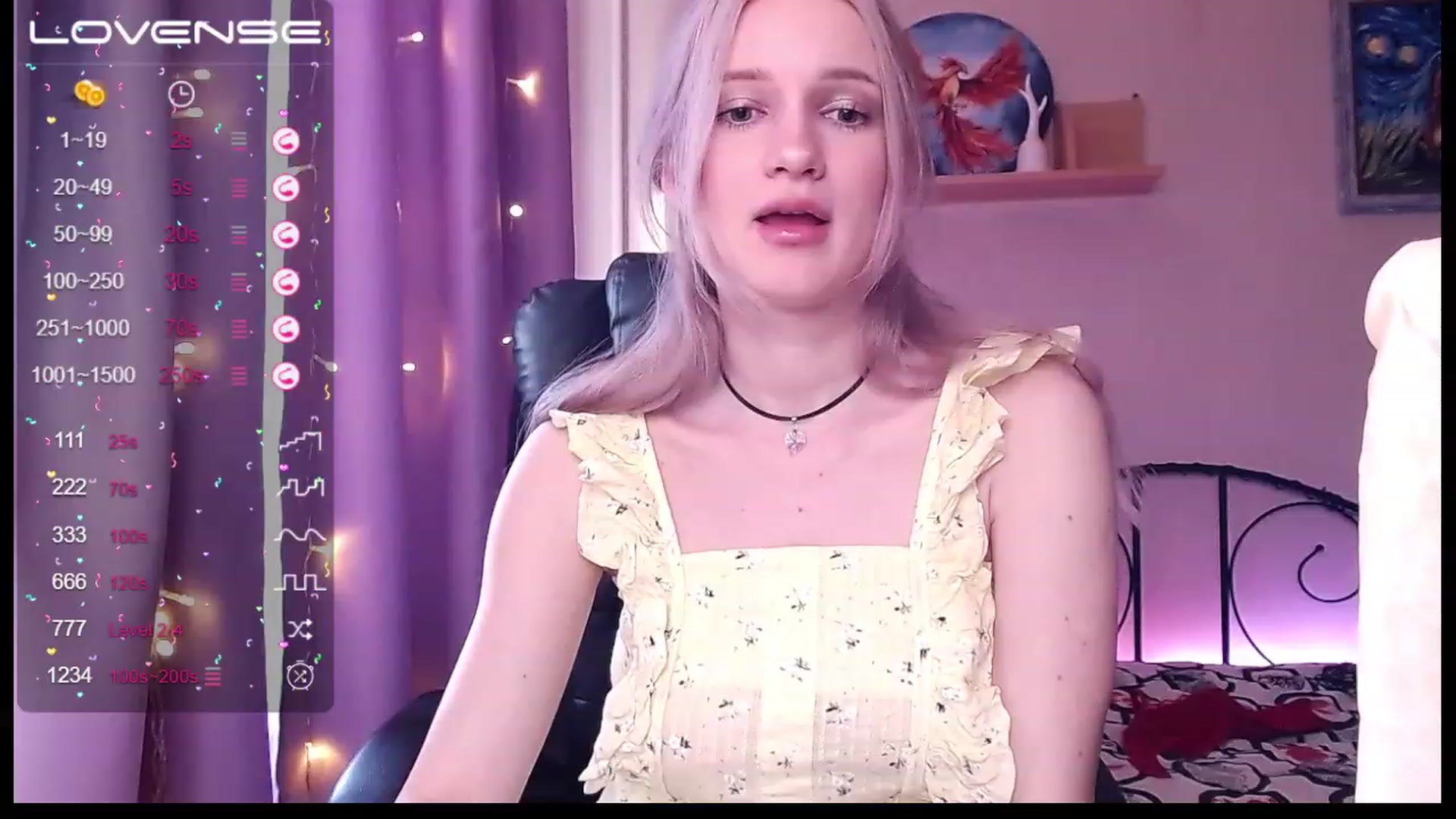 Gallery image thumbnail from Red_joan's myfreecams stream on, 06/04/2023, 15:15 image 18 of 20
