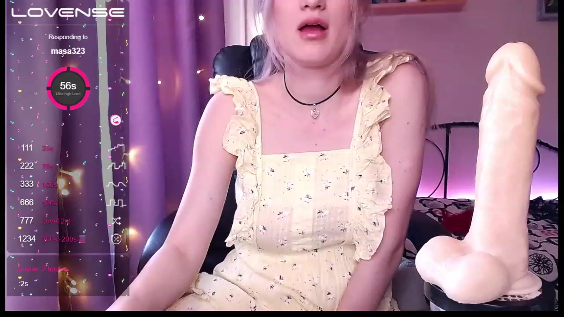 Gallery image thumbnail from Red_joan's myfreecams stream on, 06/04/2023, 15:15 image 16 of 20