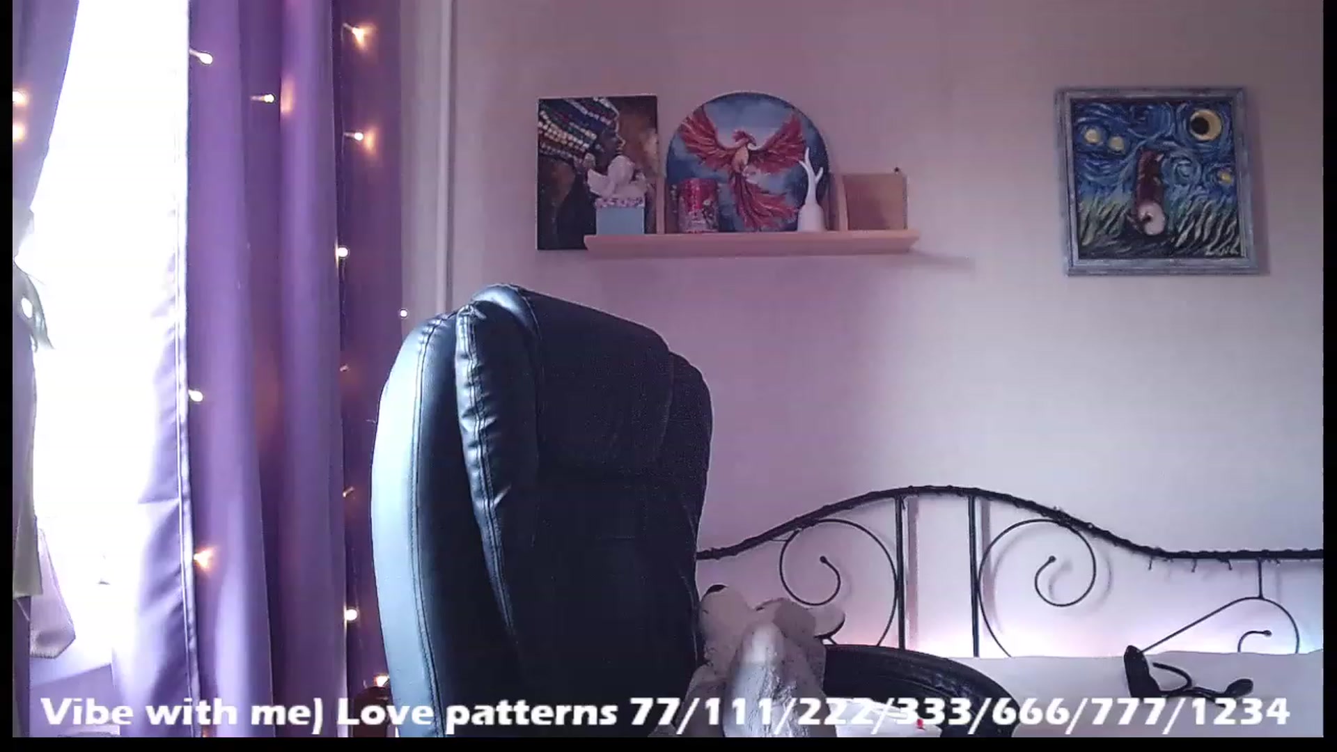 Gallery image thumbnail from Red_joan's myfreecams stream on, 06/05/2023, 14:30 image 11 of 20