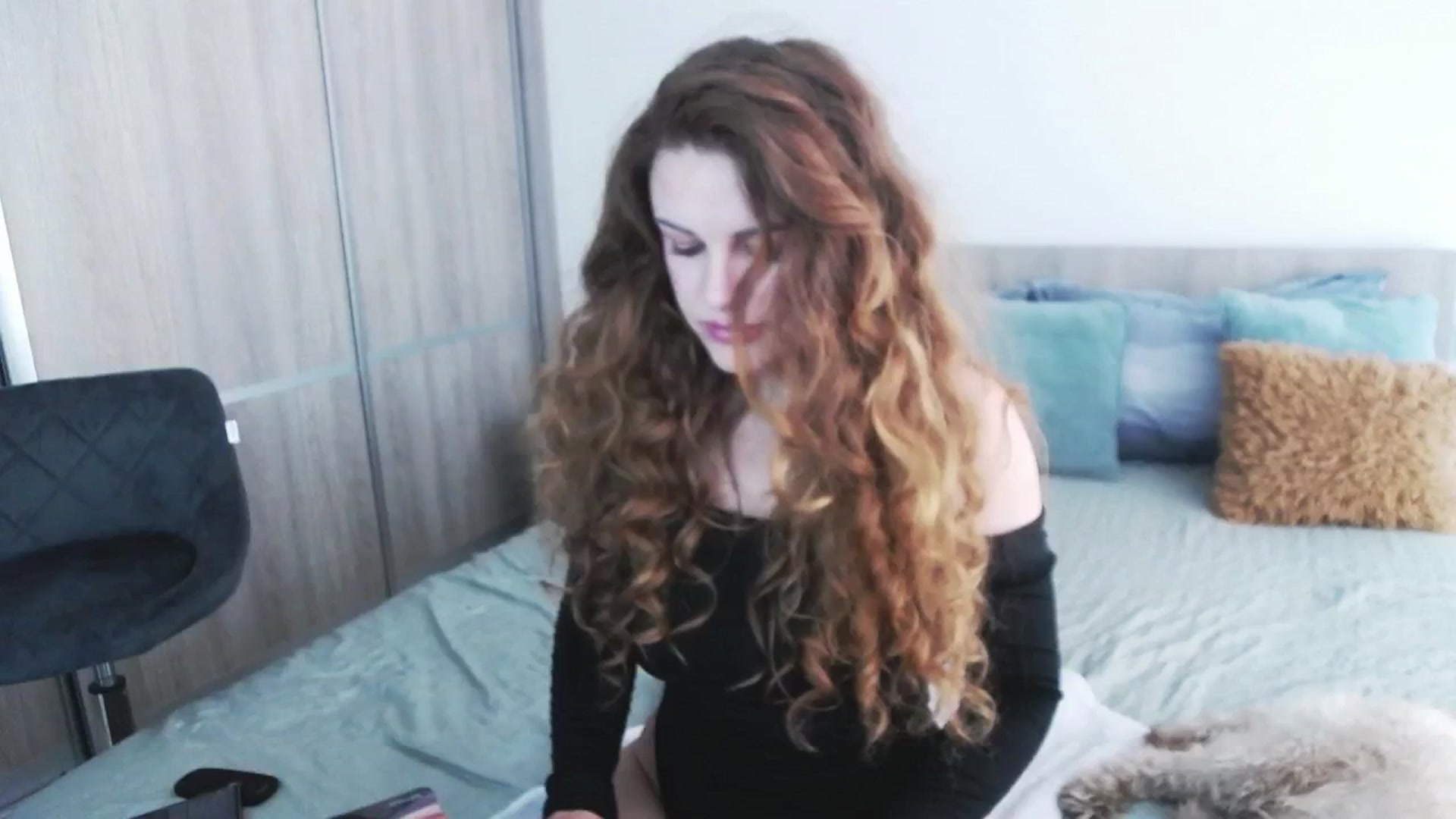 Gallery image thumbnail from Redhead_Aggie's myfreecams stream on, 05/04/2025, 14:48 image 18 of 20
