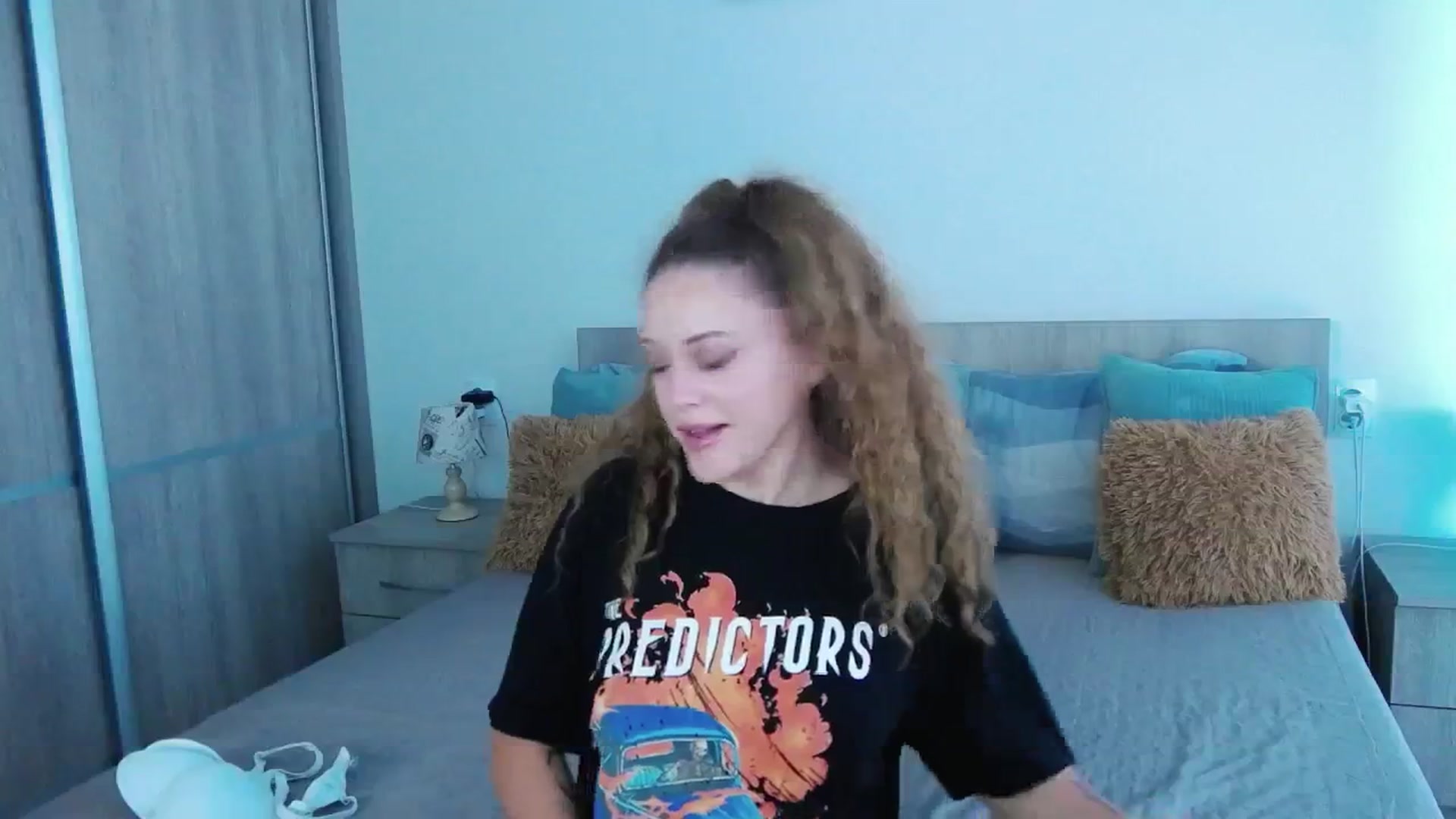 Gallery image thumbnail from Redhead_Aggie's myfreecams stream on, 08/01/2025, 14:14 image 15 of 20