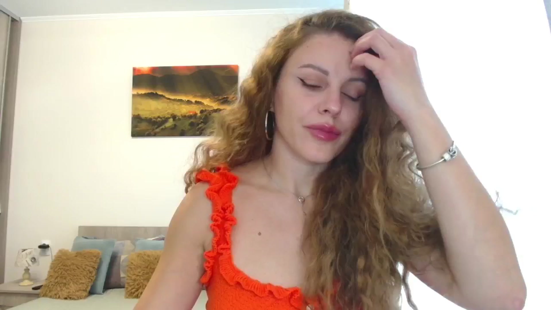 Gallery image thumbnail from Redhead_Aggie's myfreecams stream on, 09/02/2025, 10:25 image 3 of 20