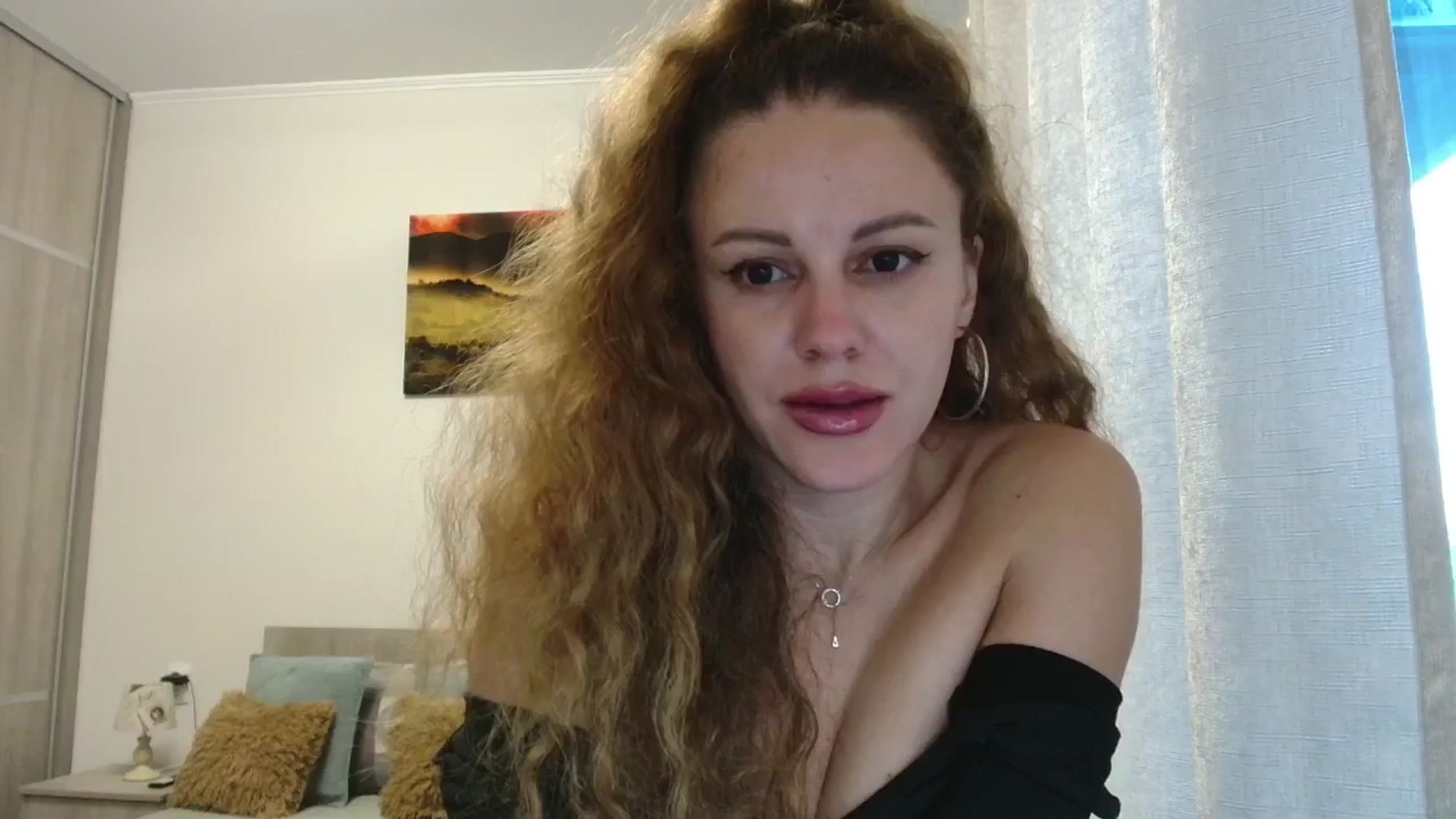 Gallery image thumbnail from Redhead_Aggie's myfreecams stream on, 09/04/2025, 17:22 image 6 of 20