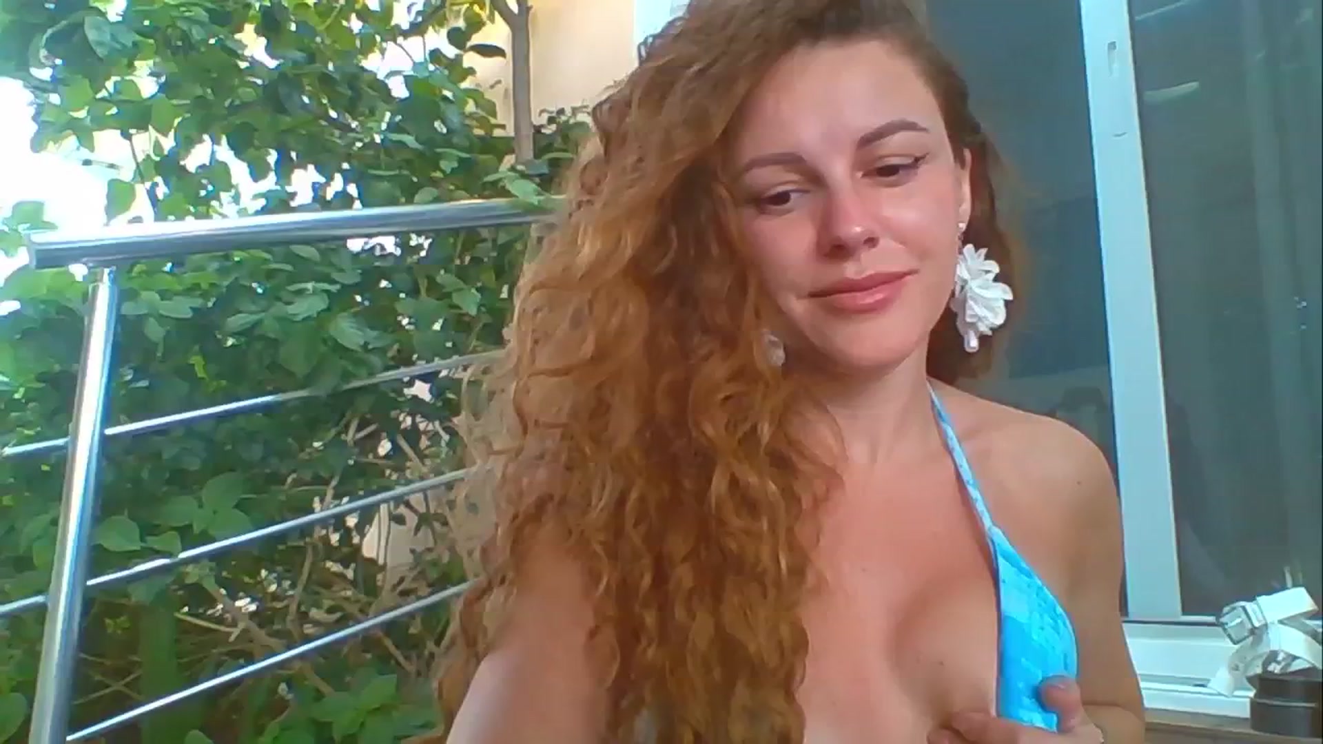Gallery image thumbnail from Redhead_Aggie's myfreecams stream on, 09/11/2025, 10:29 image 15 of 20