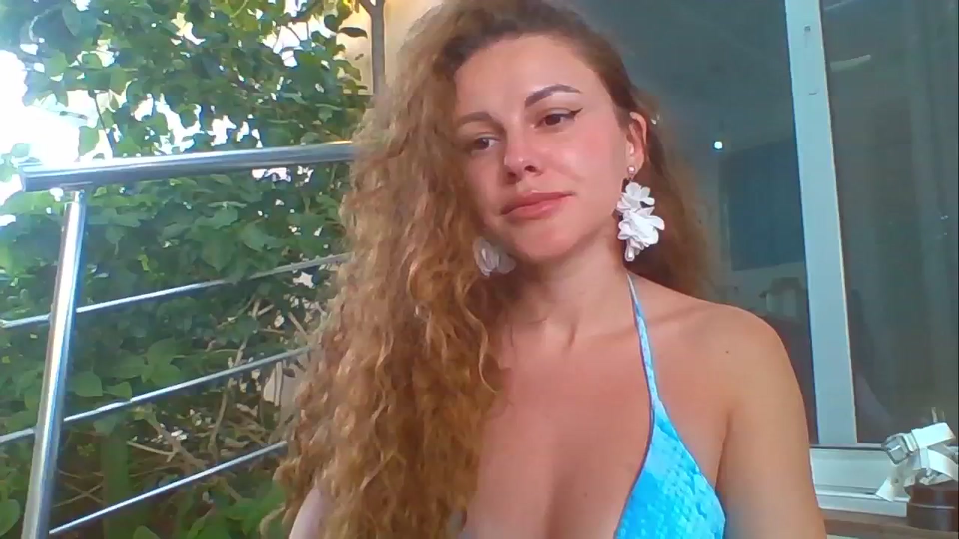 Gallery image thumbnail from Redhead_Aggie's myfreecams stream on, 09/11/2025, 10:29 image 17 of 20