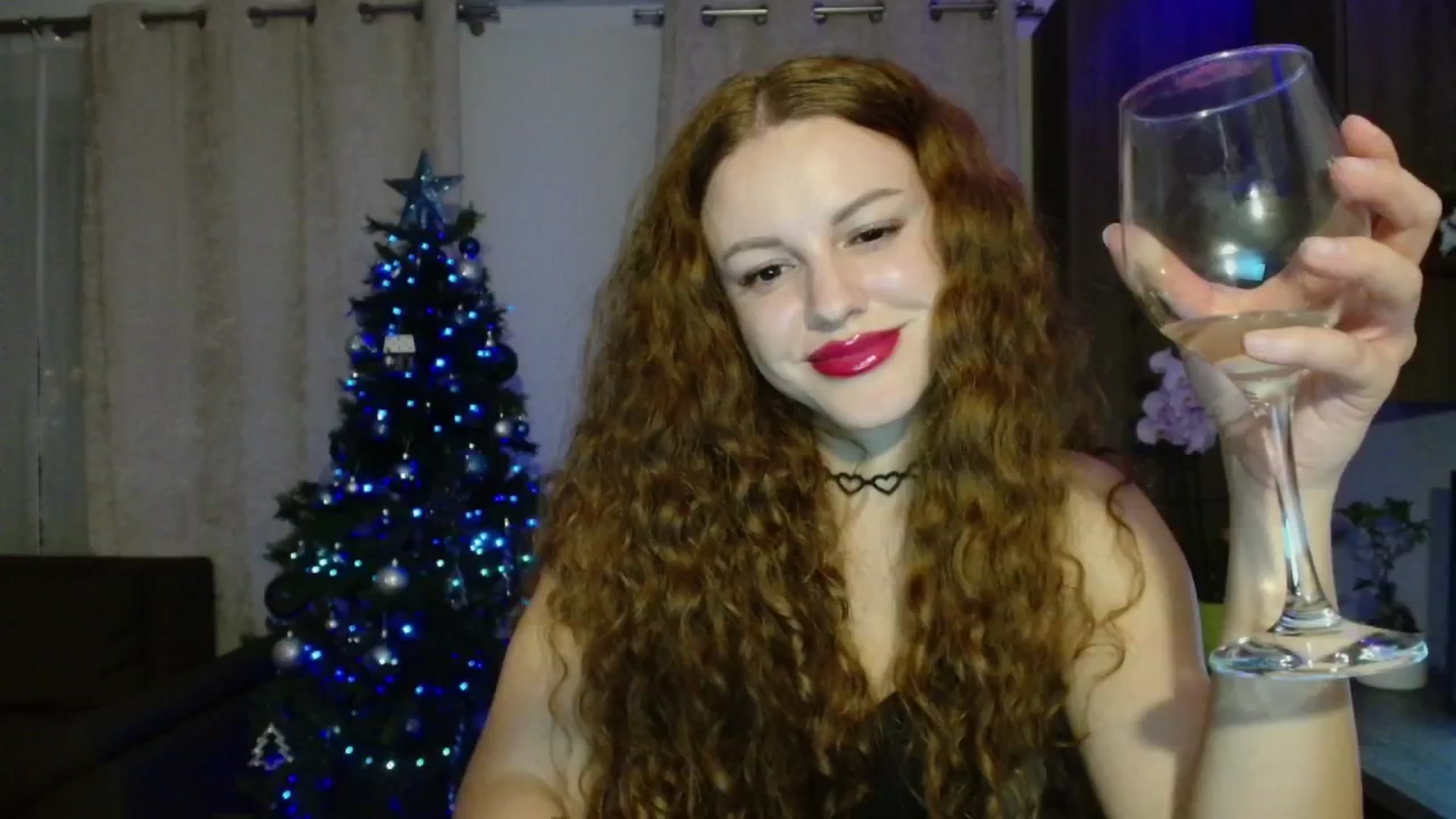 Gallery image thumbnail from Redhead_Aggie's myfreecams stream on, 12/03/2025, 19:27 image 10 of 20
