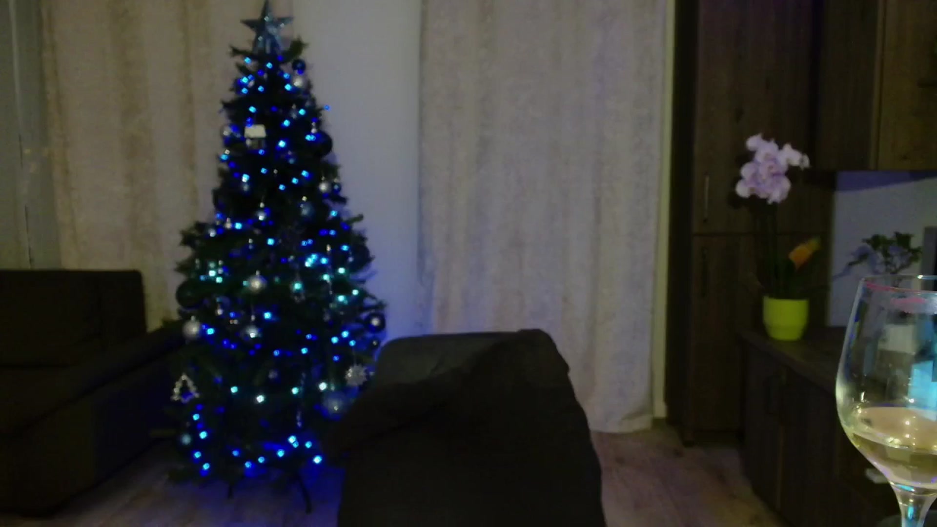 Gallery image thumbnail from Redhead_Aggie's myfreecams stream on, 12/03/2025, 19:27 image 3 of 20