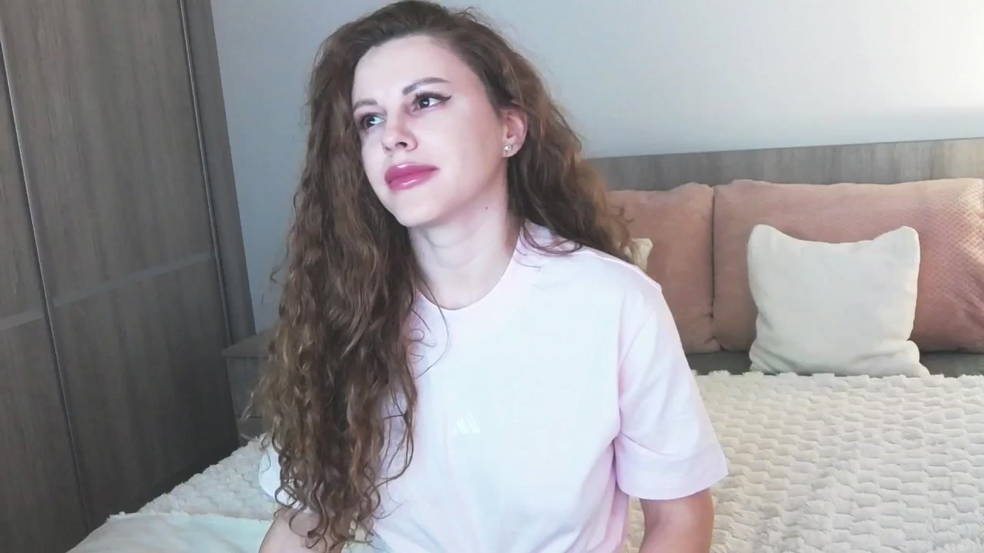 Gallery image thumbnail from Redhead_Aggie's myfreecams stream on, 12/14/2025, 17:08 image 1 of 20