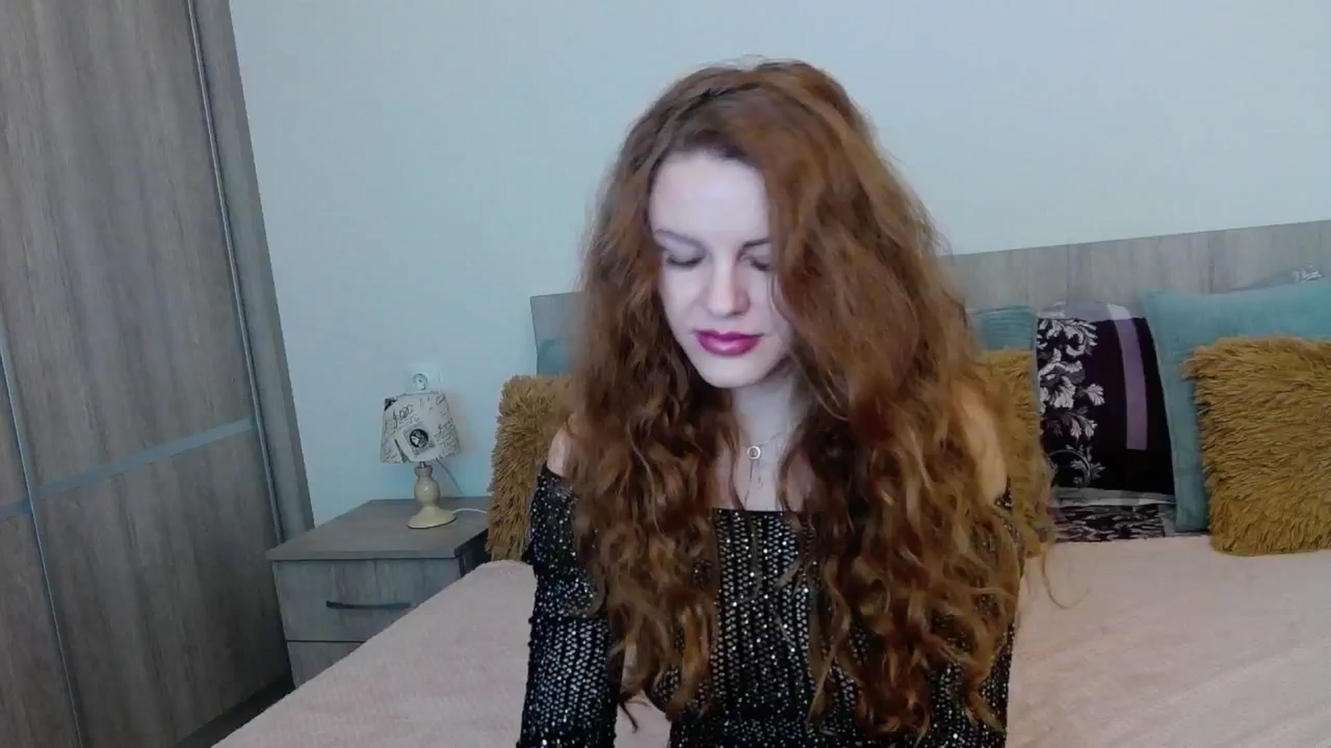 Gallery image thumbnail from Redhead_Aggie's myfreecams stream on, 12/21/2025, 17:12 image 2 of 20