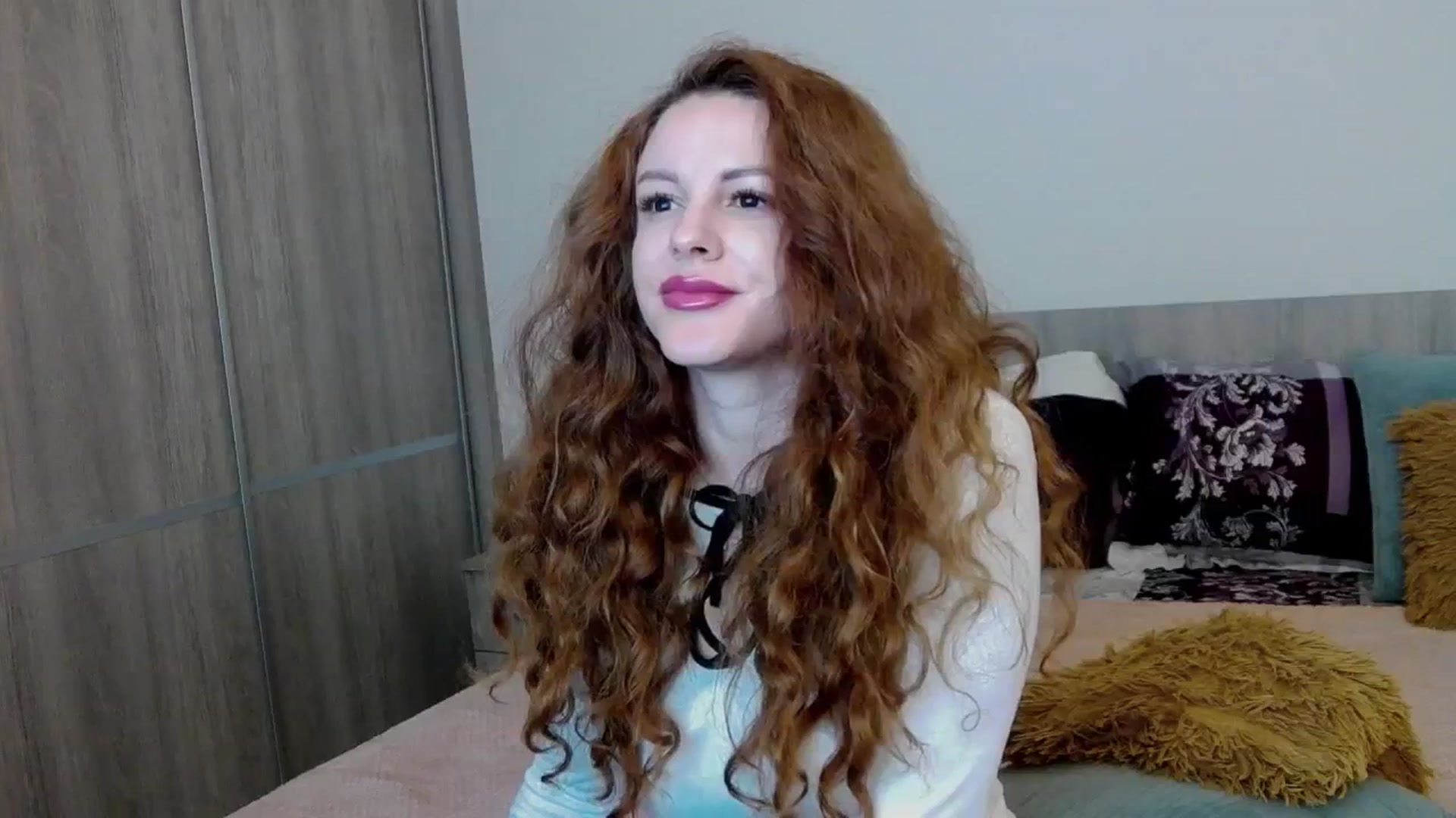 Gallery image thumbnail from Redhead_Aggie's myfreecams stream on, 12/21/2025, 17:12 image 10 of 20