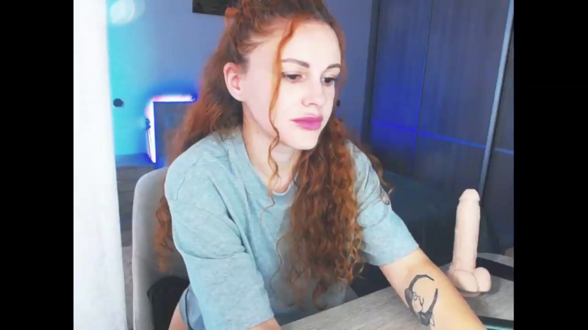 Gallery image thumbnail from Redhead_Aggie's myfreecams stream on, 06/11/2026, 17:25 image 14 of 20