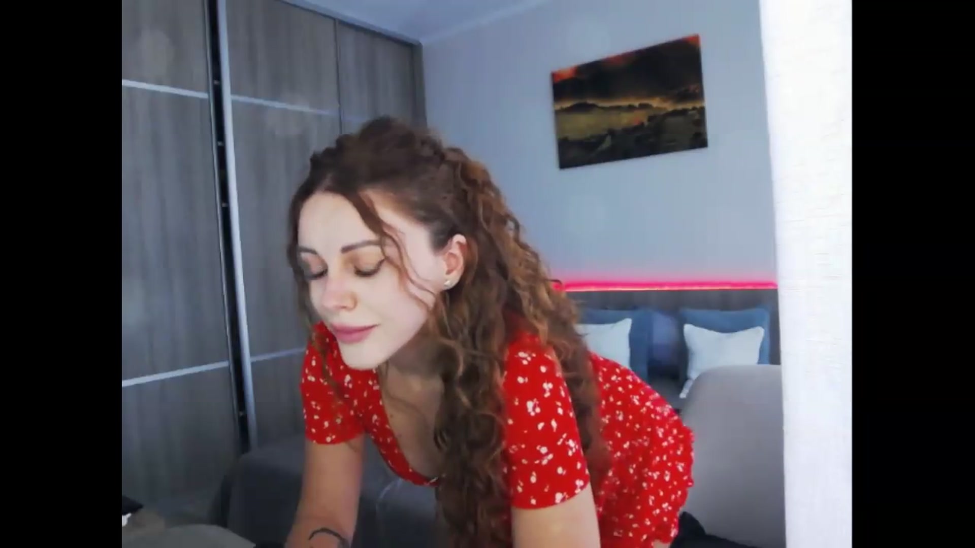 Gallery image thumbnail from Redhead_Aggie's myfreecams stream on, 07/21/2026, 11:39 image 12 of 20