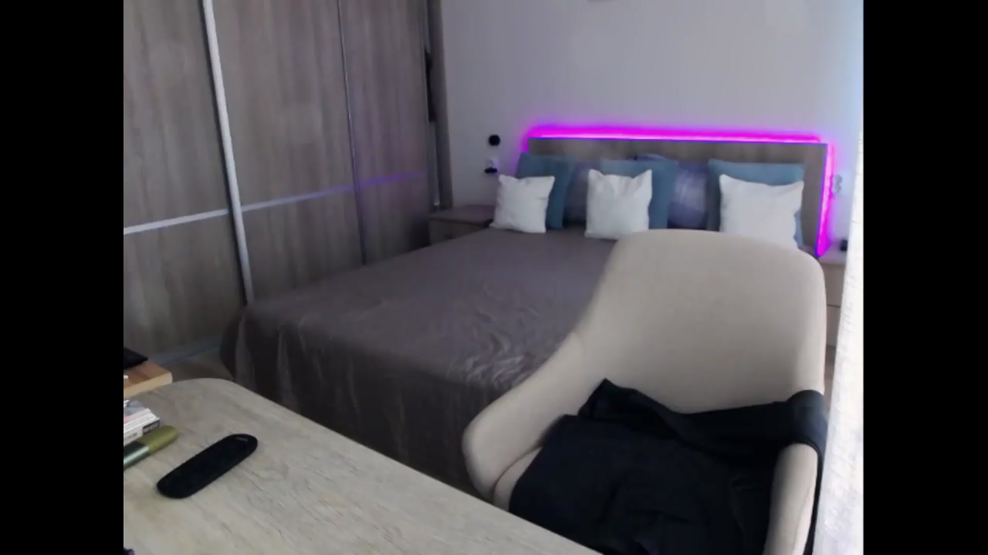 Gallery image thumbnail from Redhead_Aggie's myfreecams stream on, 07/22/2026, 17:14 image 3 of 20