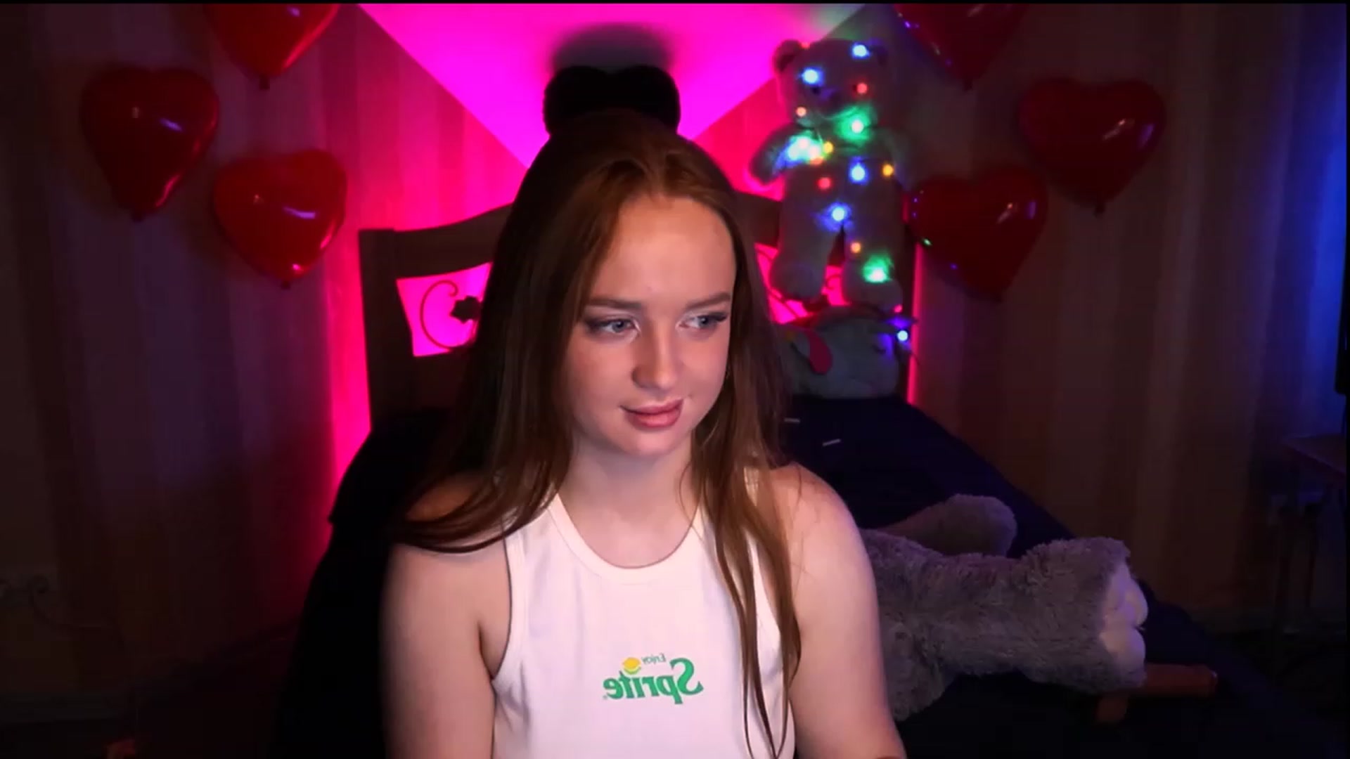 Gallery image thumbnail from Redhead_Shark's myfreecams stream on, 02/23/2023, 24:09 image 19 of 20