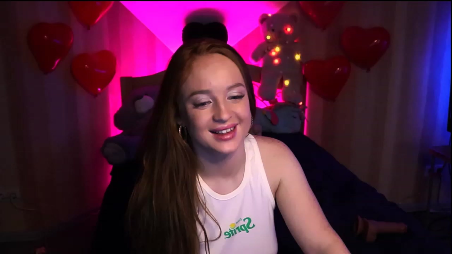 Gallery image thumbnail from Redhead_Shark's myfreecams stream on, 02/23/2023, 24:09 image 17 of 20