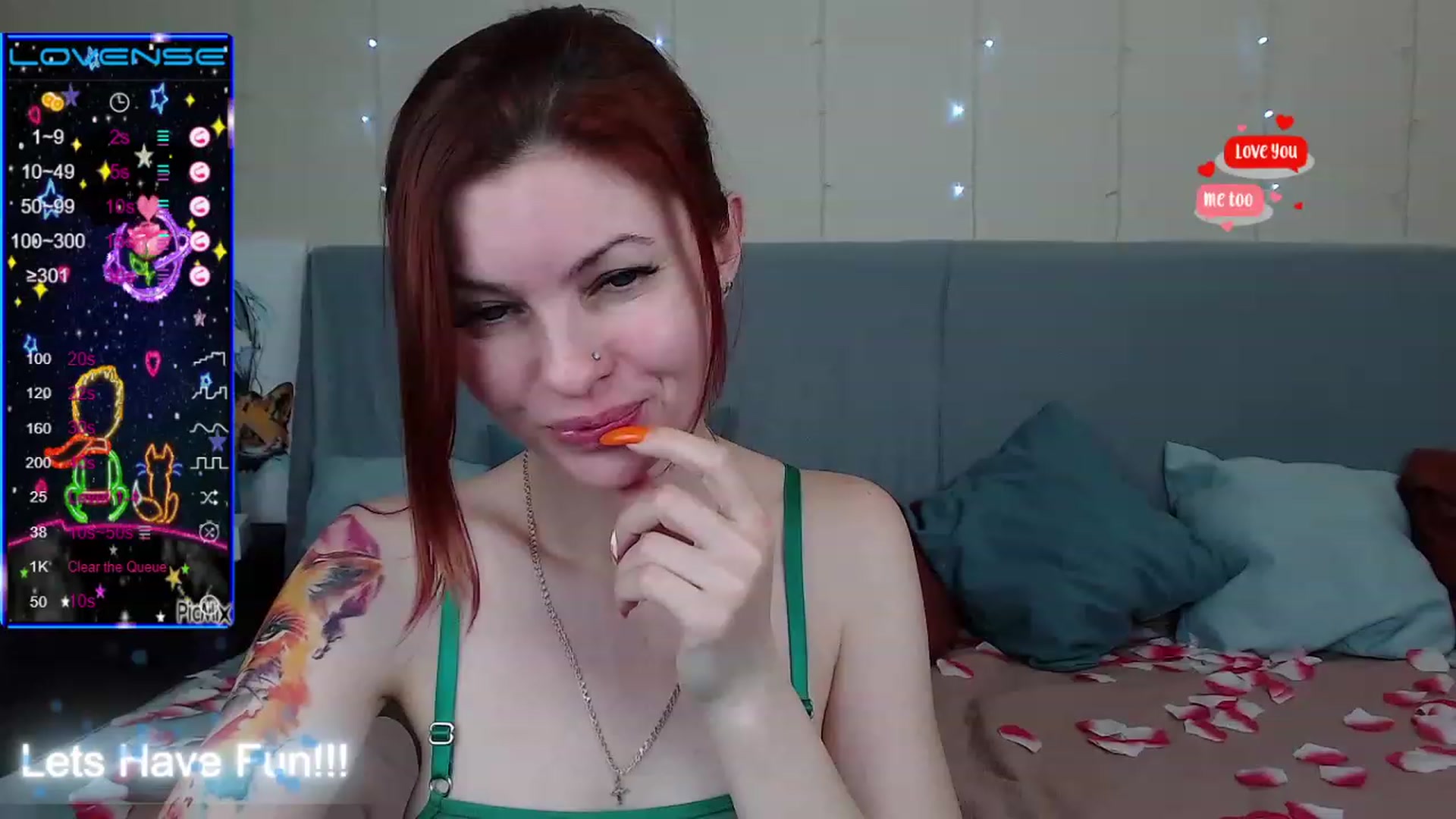 Gallery image thumbnail from Redhead_foxie's myfreecams stream on, 02/12/2023, 14:00 image 17 of 20