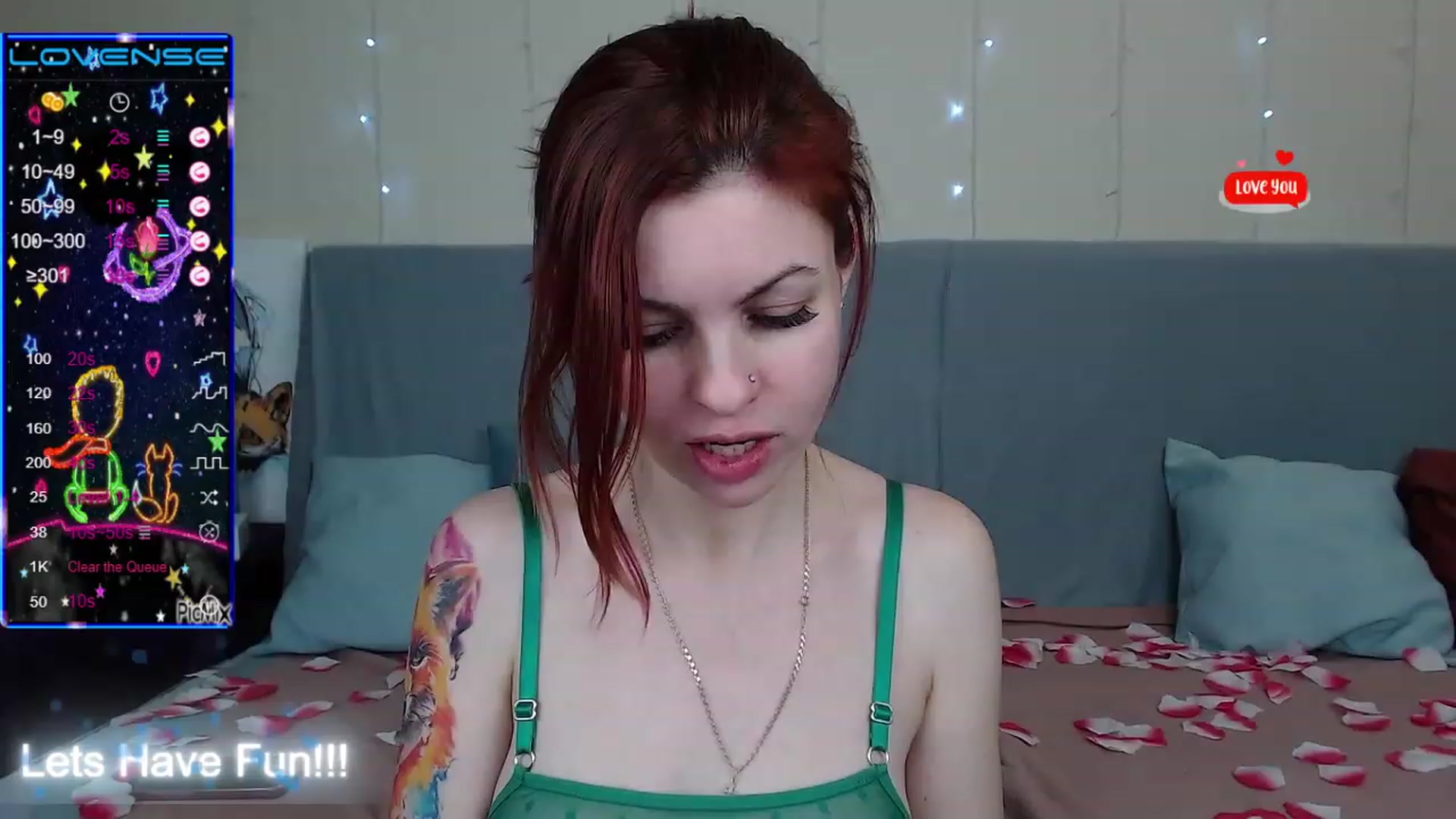 Gallery image thumbnail from Redhead_foxie's myfreecams stream on, 02/12/2023, 14:00 image 13 of 20